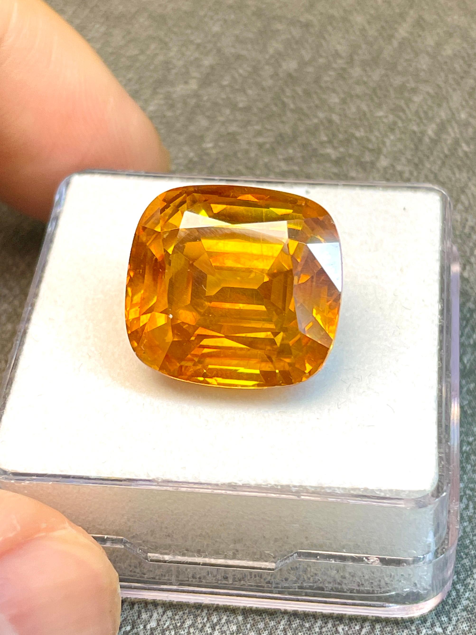 27.54ct natural sphalerite gemstone sparkling luster with play color Spain  In New Condition For Sale In bangkok, TH