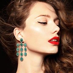 MEGHNA JEWELS Orecchini con diamante smeraldo da 27,55 carati