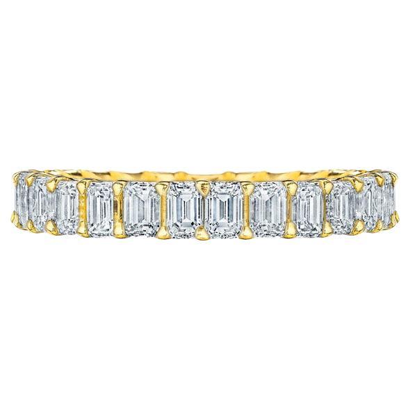 2.75ct Diamond Emerald Cut Eternity Band in 18KT Yellow Gold For Sale