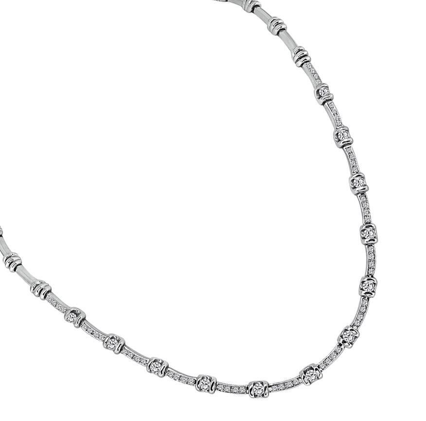 Round Cut 2.75ct Diamond Gold Necklace For Sale