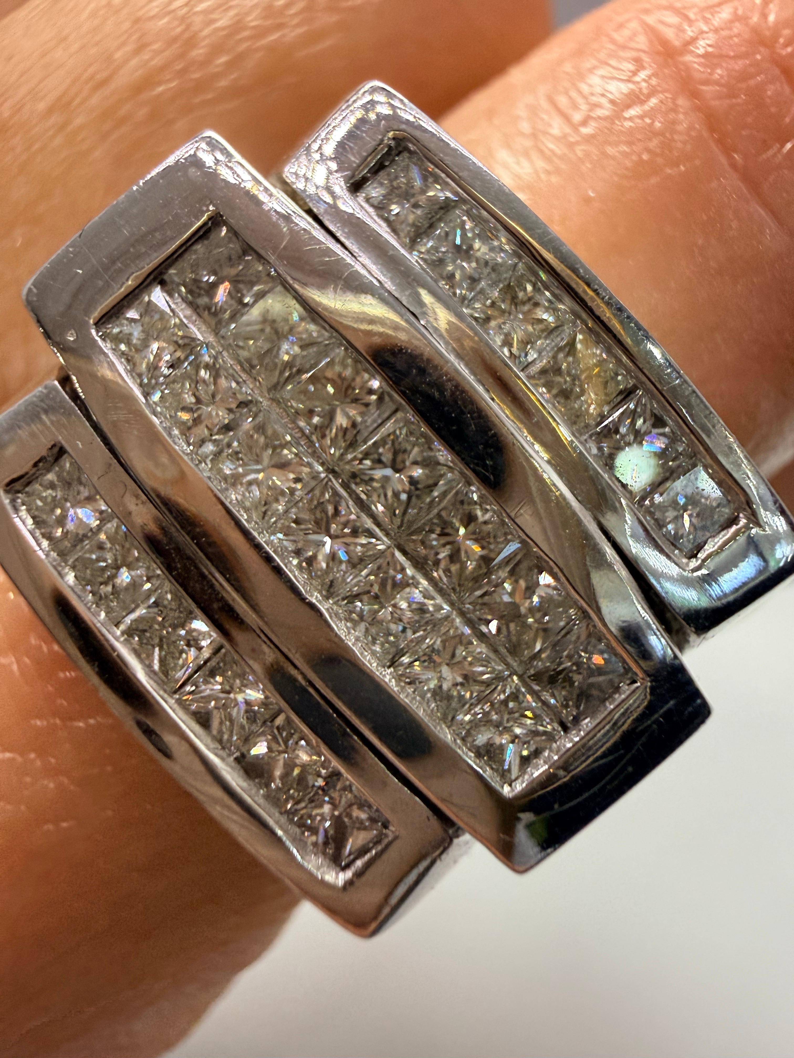 Anello da uomo con diamante da 2,75 carati in oro 14KT In condizioni Nuovo in vendita a Boca Raton, FL
