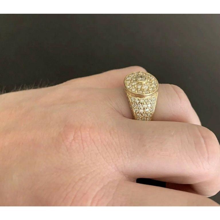 2.75 Carat Natural Diamond 14 Karat Solid Yellow Gold Men's Ring For Sale 2