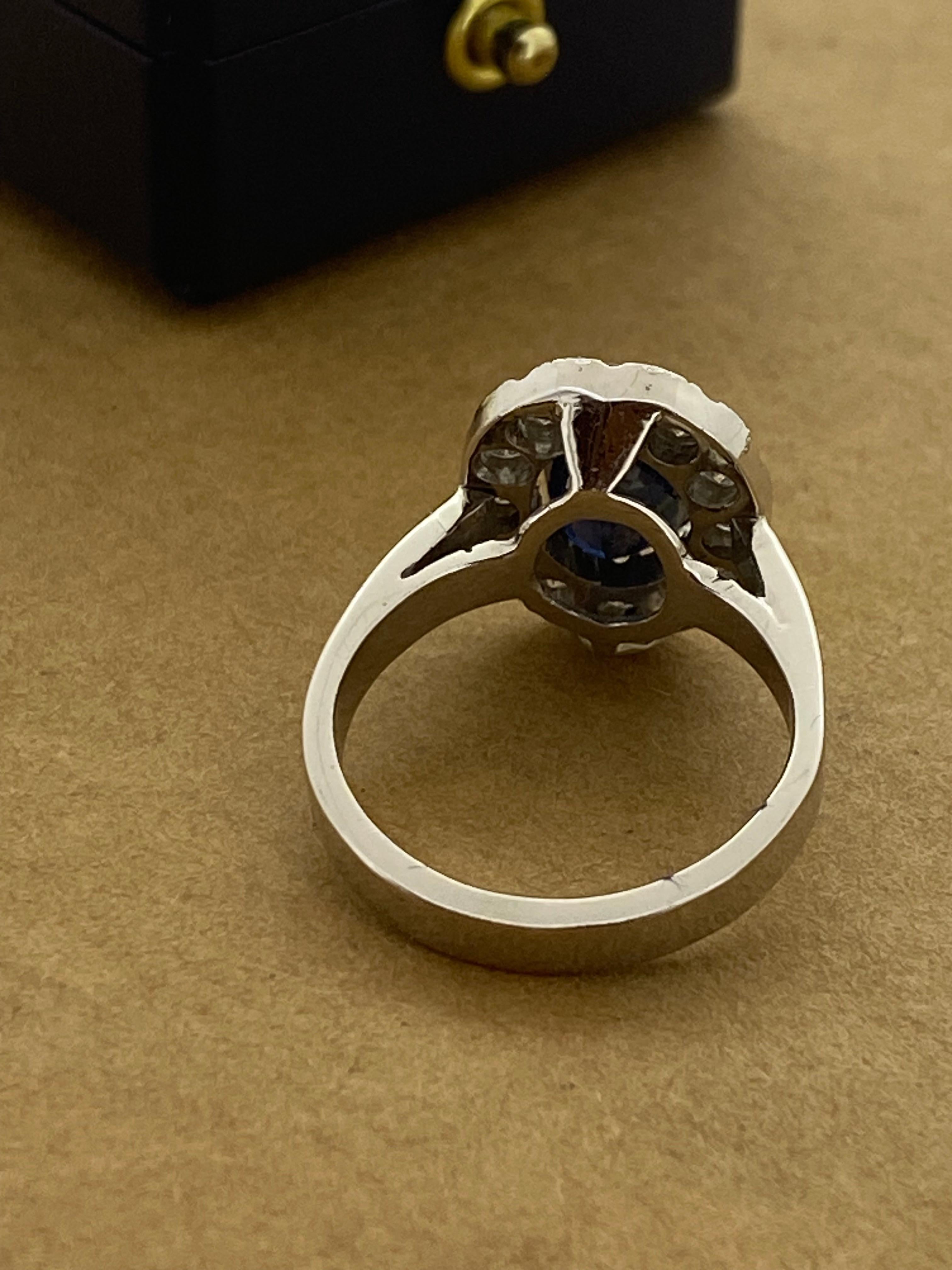2.75ct Natural Sapphire & Diamond Ring in 18K White Gold. Valued at $10950. For Sale 3