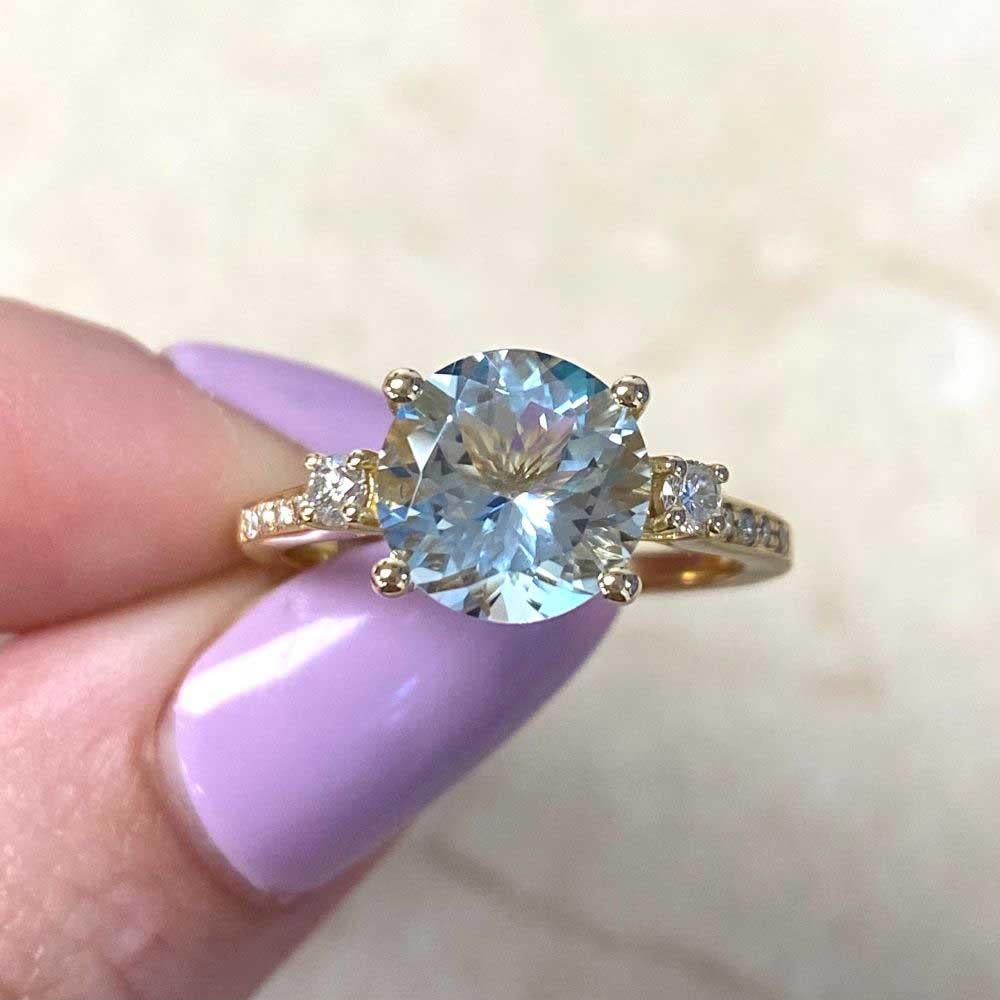 2.75ct Round Cut Aquamarine Engagement Ring, 18k Yellow Gold For Sale 5