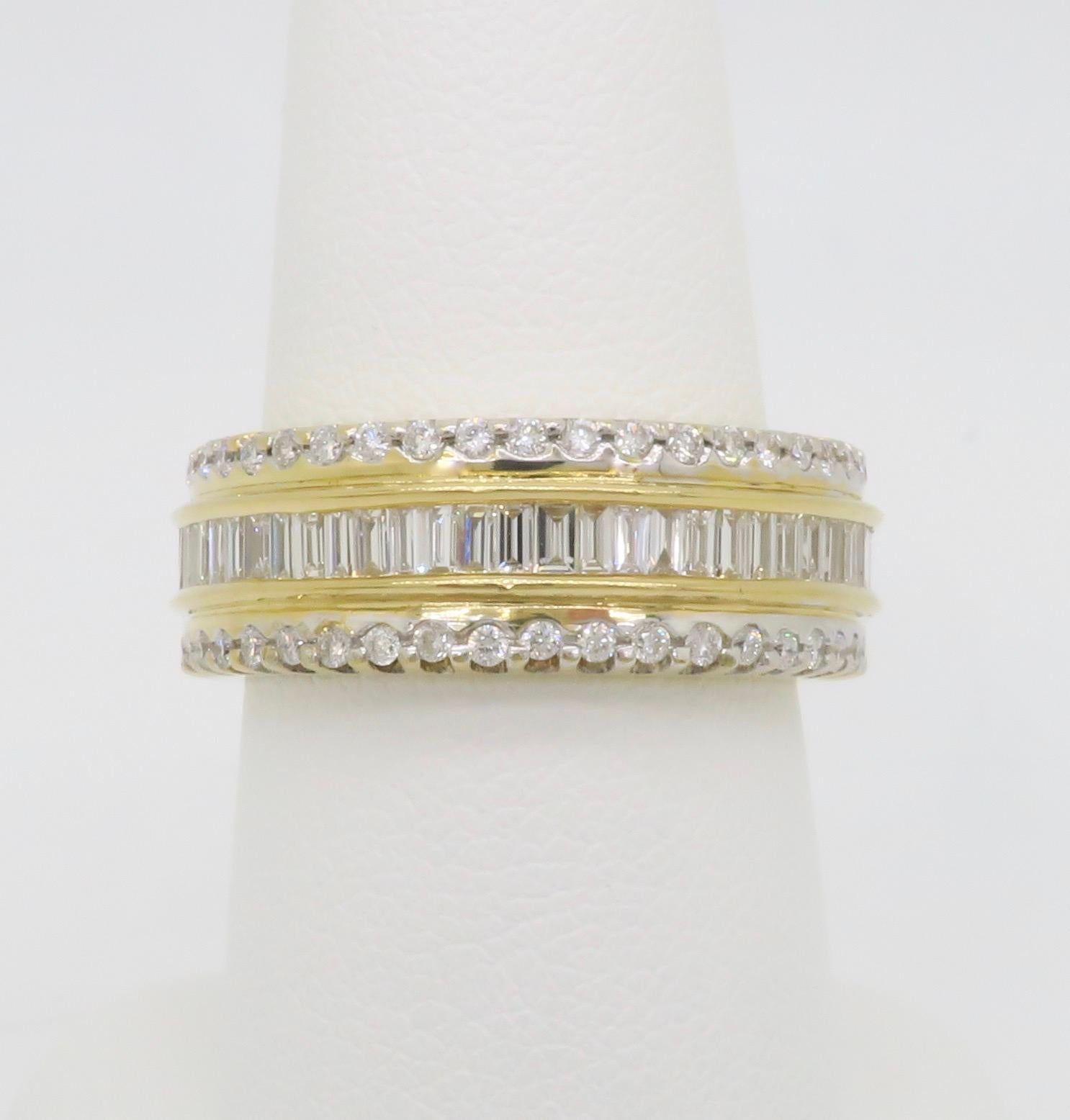 Round Cut 2.75CTW Diamond Eternity Band made in 18K Yellow Gold For Sale