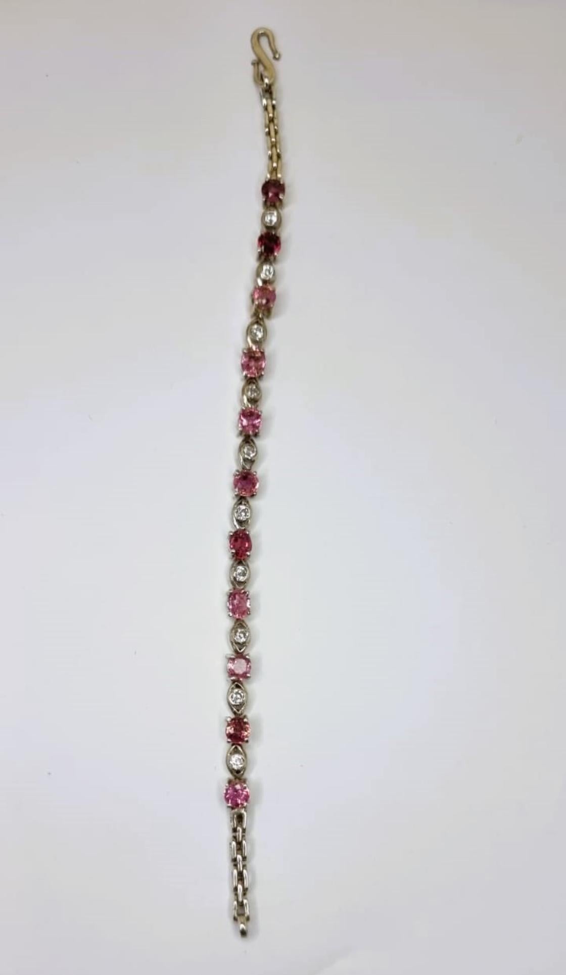 Donna Bracciale tennis con tormalina rosa da 2,75 carati in vendita