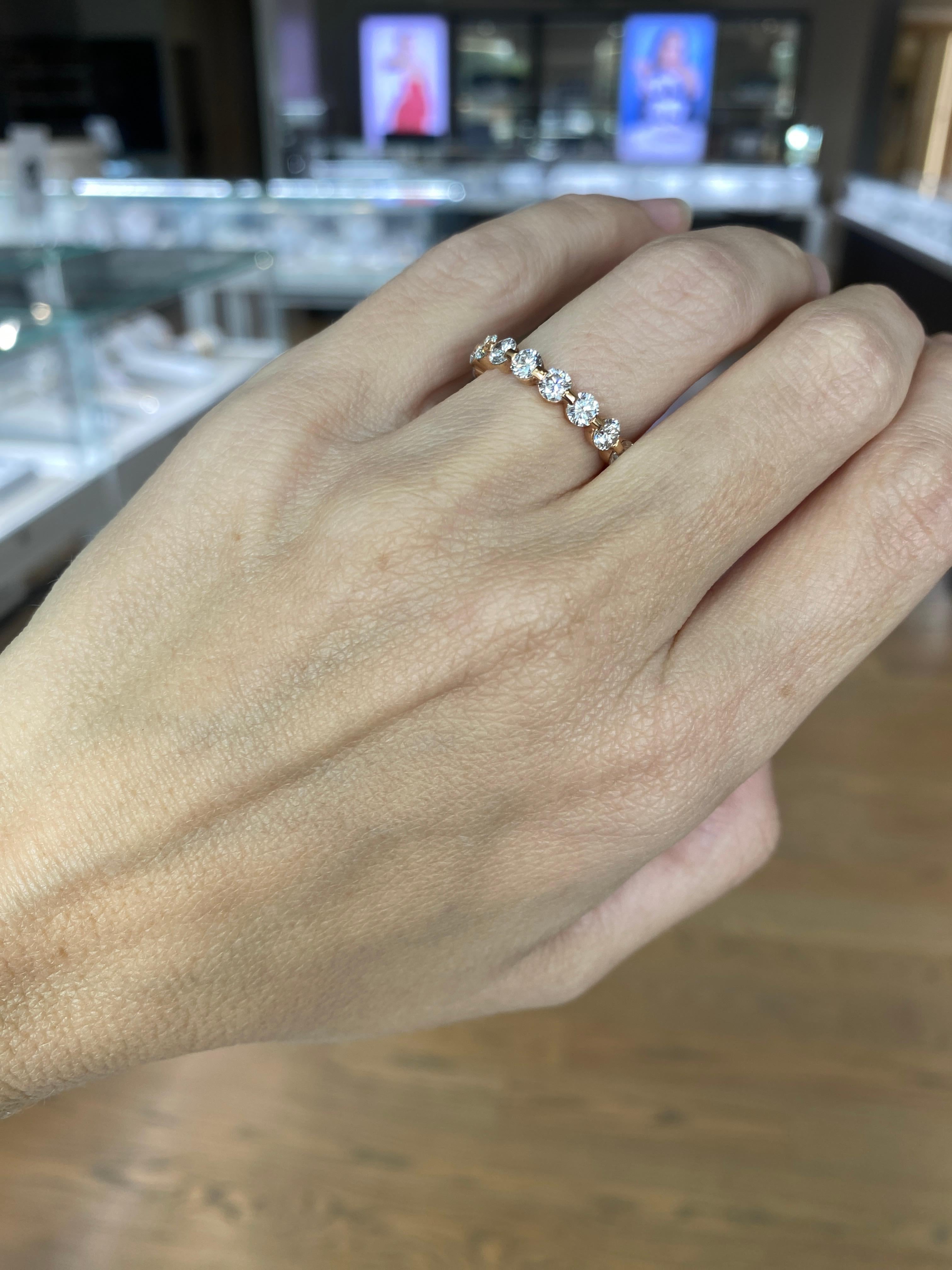 Fascia per l'eternità con diamante rotondo da 2,75 carati in oro rosa 18 carati in vendita 1