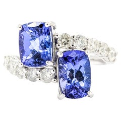Anello moda con tanzanite e diamanti da 2,75 carati in platino