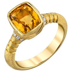 Golden Beryl and Diamond Ring in 18k Yellow Gold, 2.76 Carats