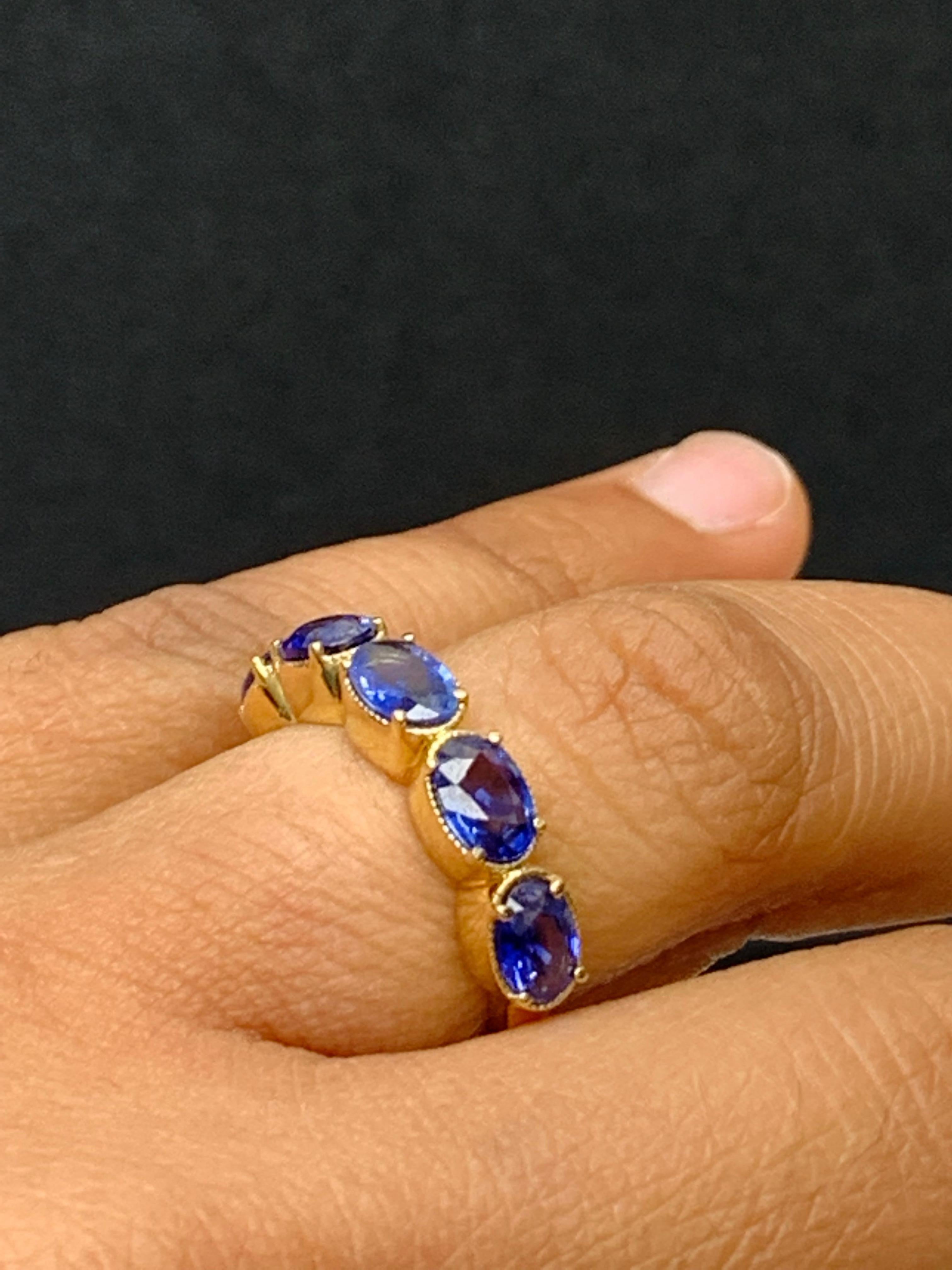 2.76 Carat Blue Sapphire and Diamond 5 Stone Wedding Band in 14K Yellow Gold For Sale 3