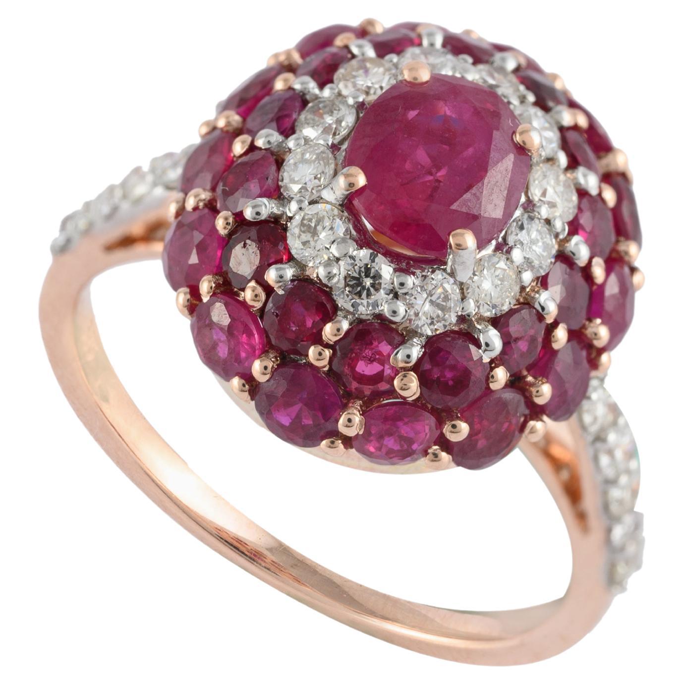 En vente :  Bague en or rose massif 14 carats avec diamants et grappe de rubis naturels de 2,76 carats
