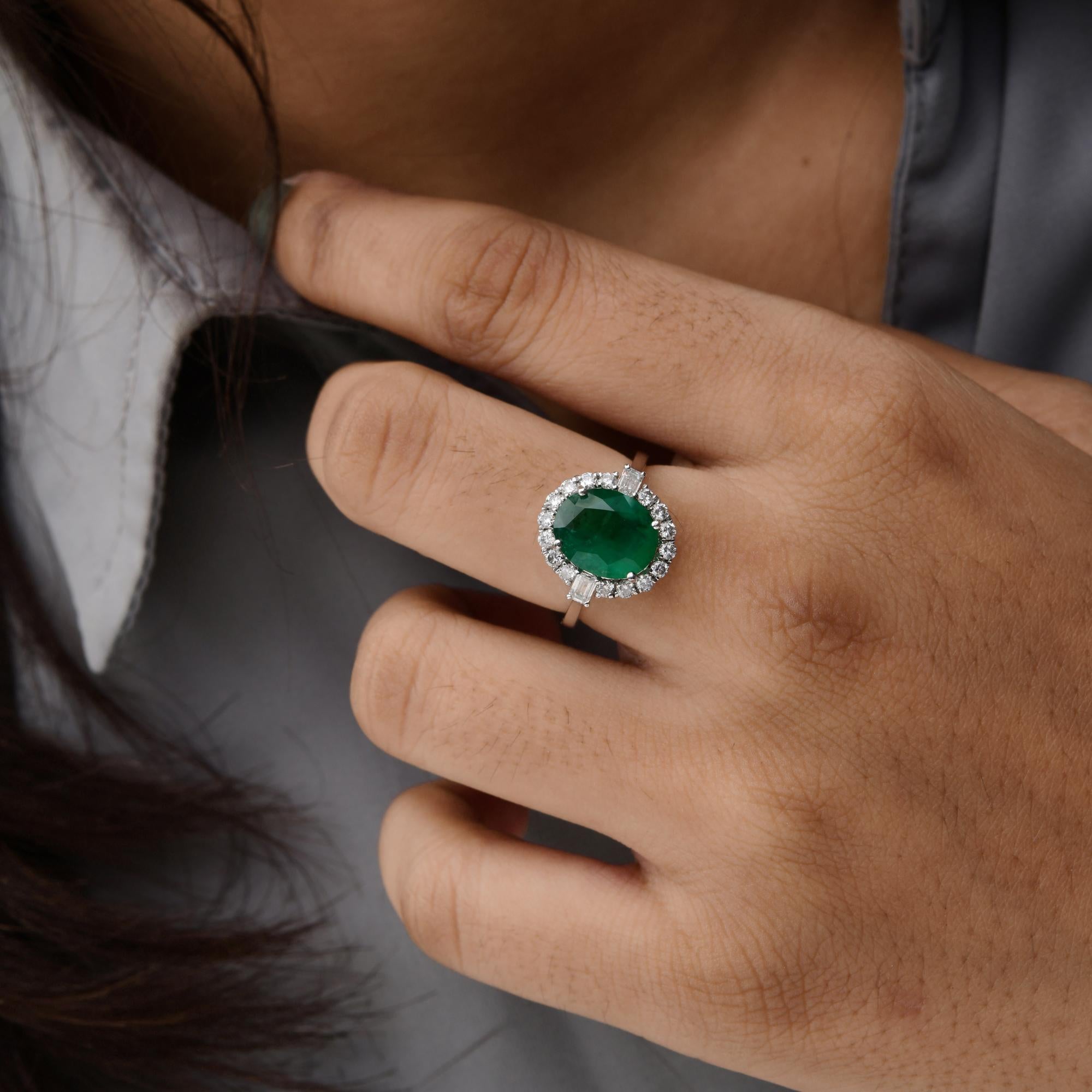 Women's 2.76 Carat Oval Zambian Emerald Ring 0.59 Ct. SI/H Diamond 14 Karat White Gold For Sale