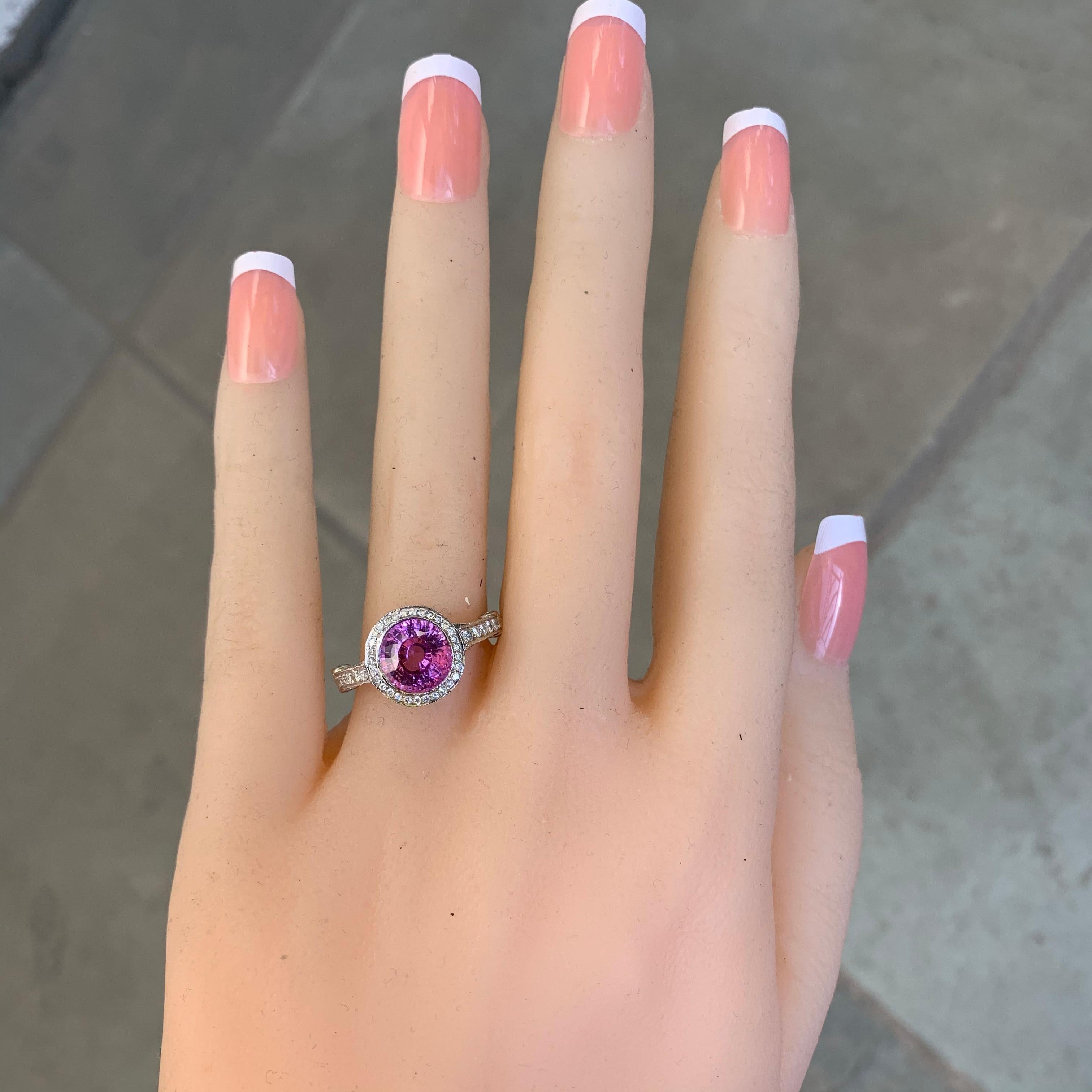 2,76 Karat Pink Saphir und Diamant und Platin Cocktail Ring Damen im Angebot