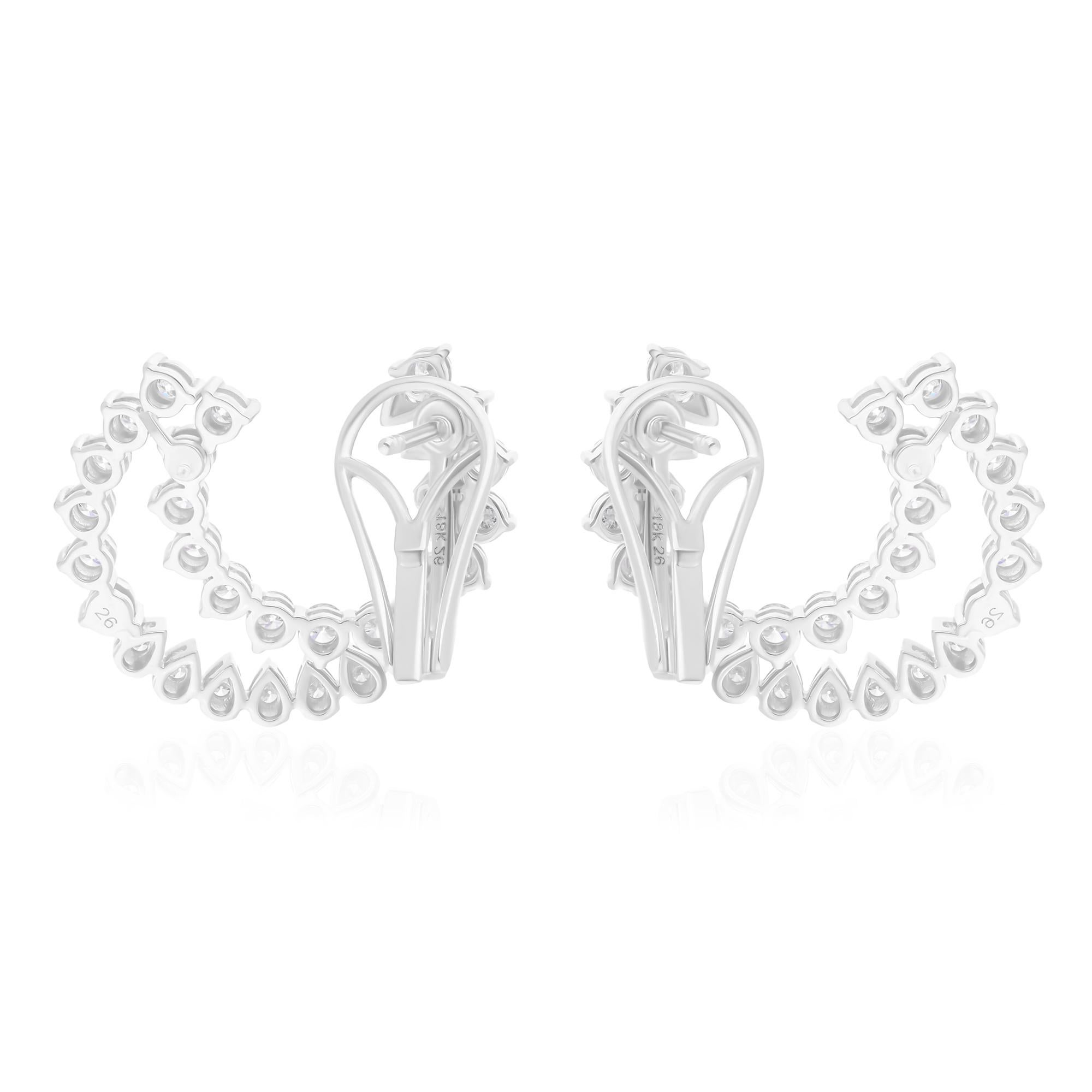 2,76 Karat SI/H Diamant-Ohrringe aus 18 Karat Weißgold mit rundem Brillantschliff im Zustand „Neu“ im Angebot in Diera, Dubai