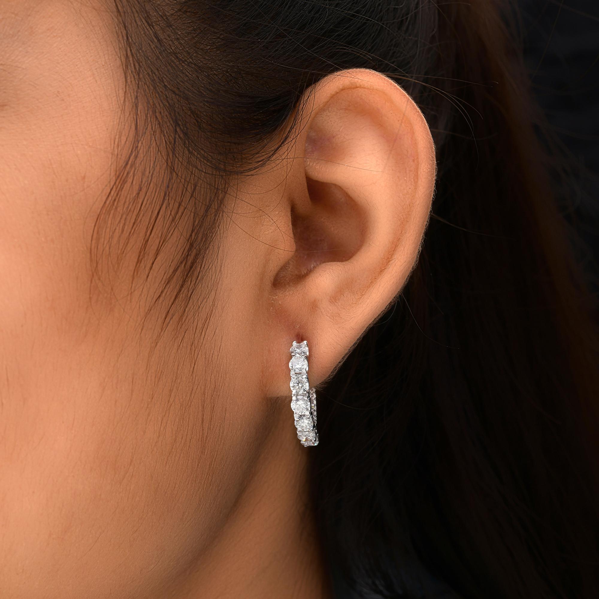 Round Cut 2.76 Carat SI/H Round Brilliant Cut Diamond Hoop Earrings 18 Karat White Gold For Sale