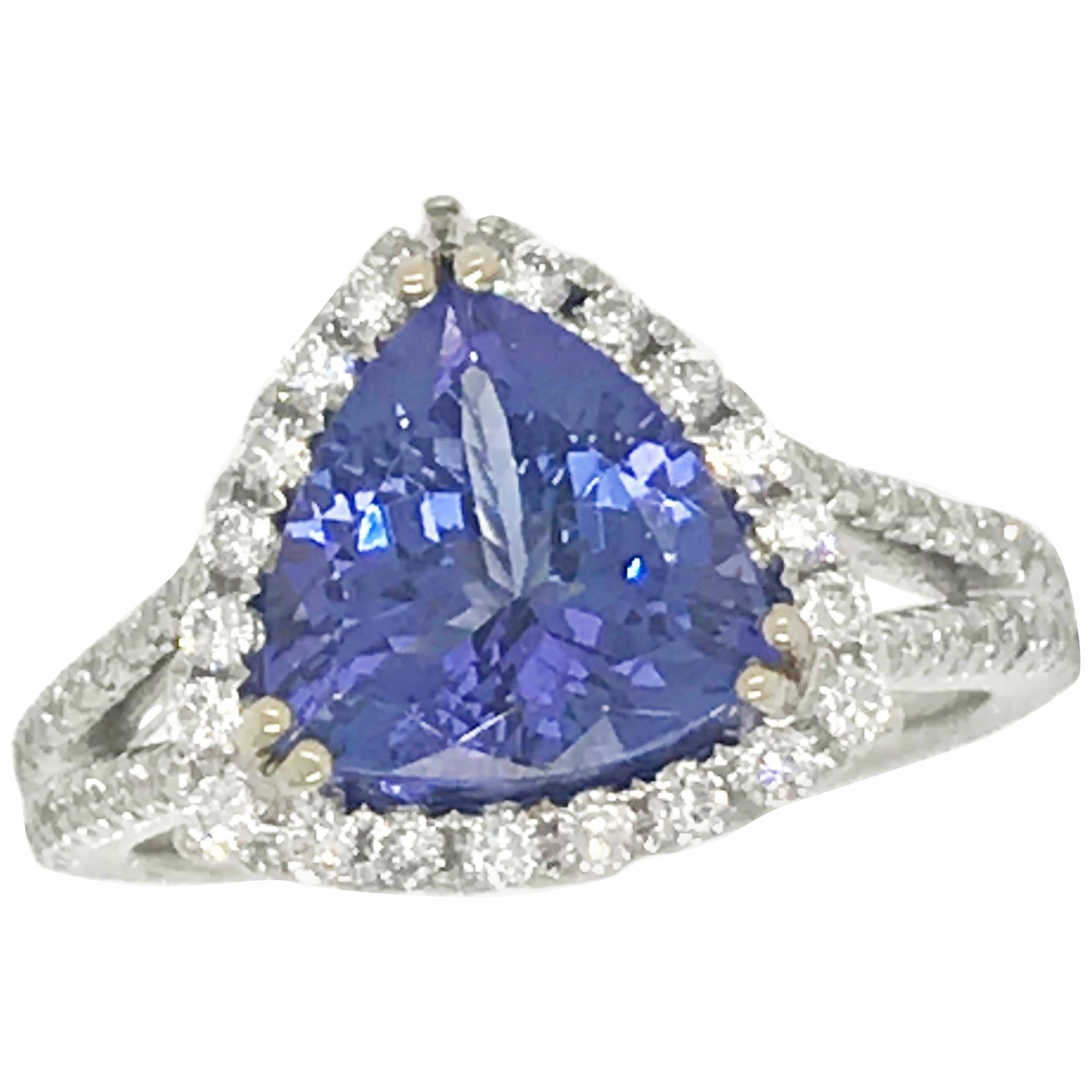 2.76 Carat Tanzanite and Diamond Ring Set in 18 Karat White Gold