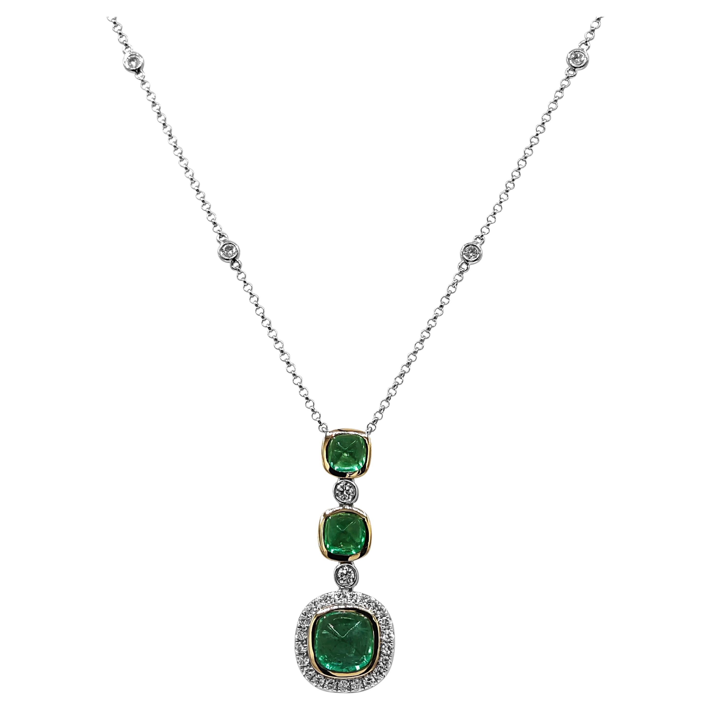 2.76 Carats Emerald and White Diamond White and Yellow Gold Necklace