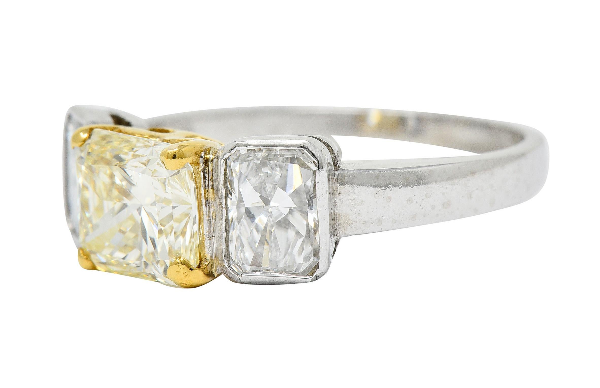Women's or Men's 2.76 Carats Fancy Yellow & White Diamond 18 Karat Gold Platinum Three Stone Ring
