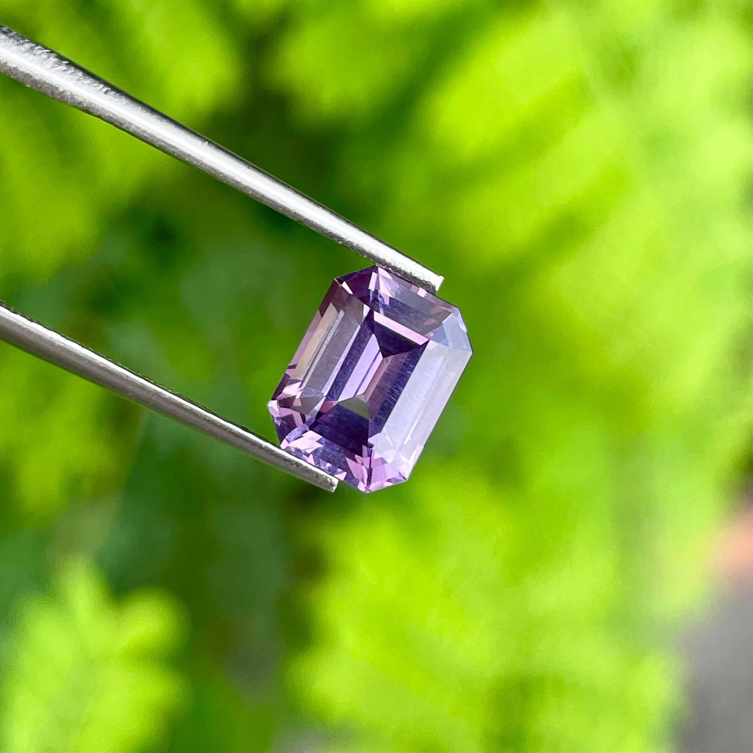 Modern 2.76 carats Lavender Loose Spinel Stone Emerald Cut Natural Tanzanian Gemstone For Sale