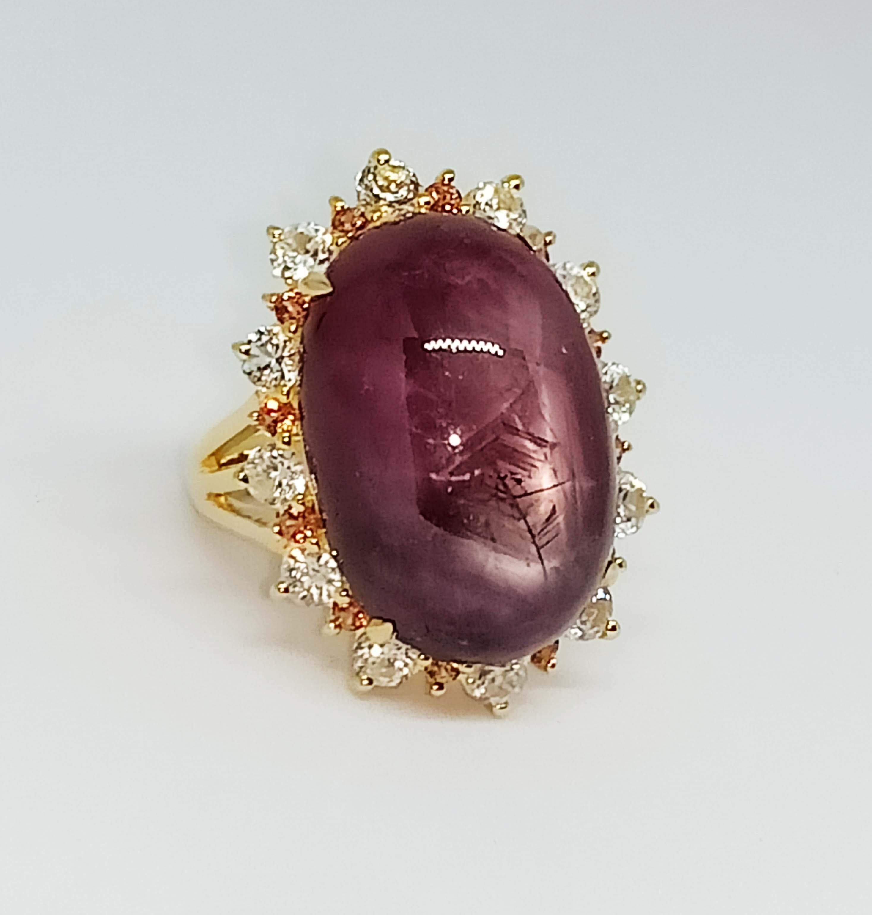 Women's 27.60cts Ruby star ring. Sterling Silver in 18K Gold Plated. For Sale