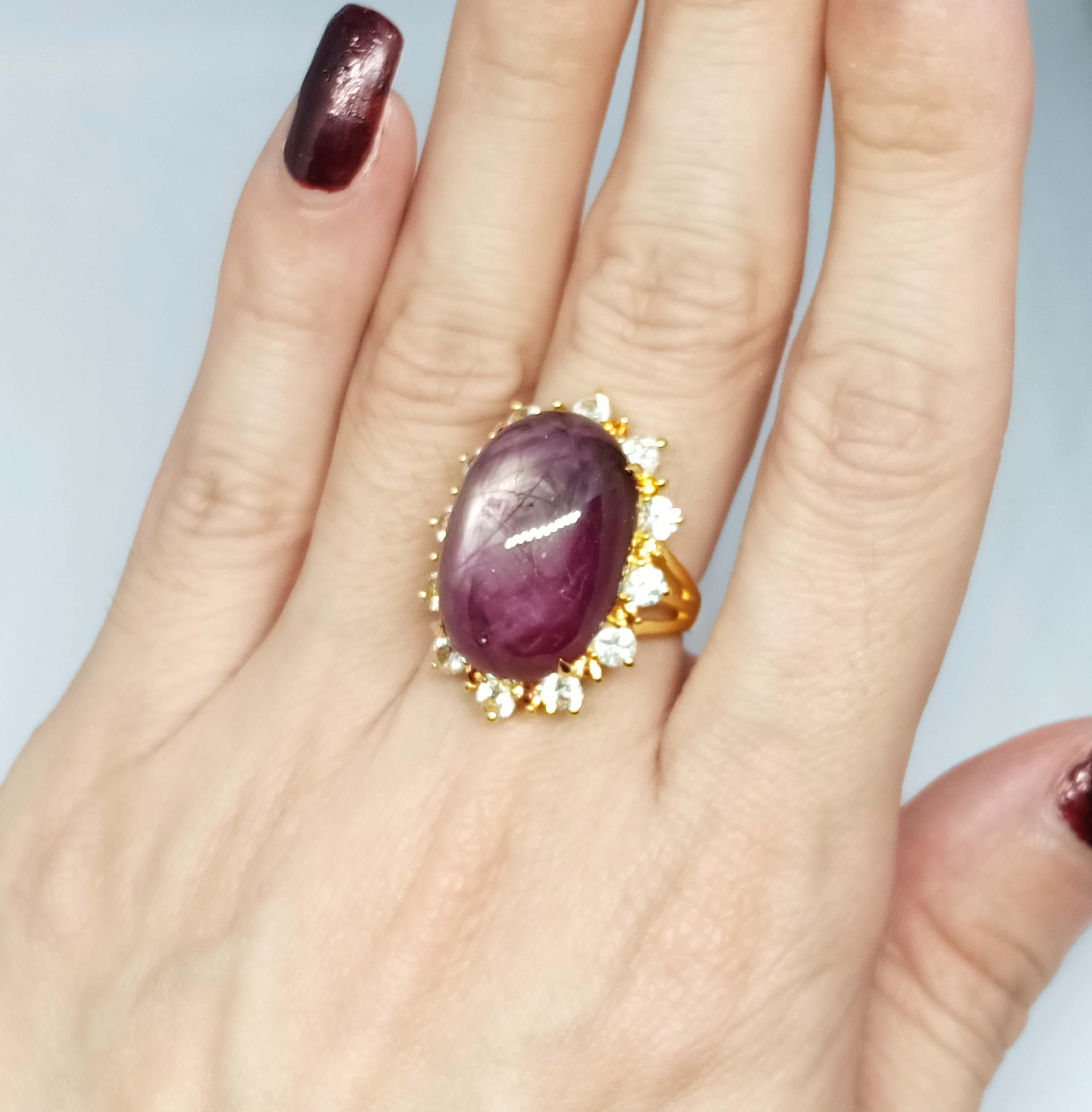 27.60cts Ruby star ring. Sterling Silver in 18K Gold Plated. For Sale 2