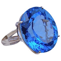 27.65 Carat Blue Topaz Diamond Ring 18 Karat Rose Gold