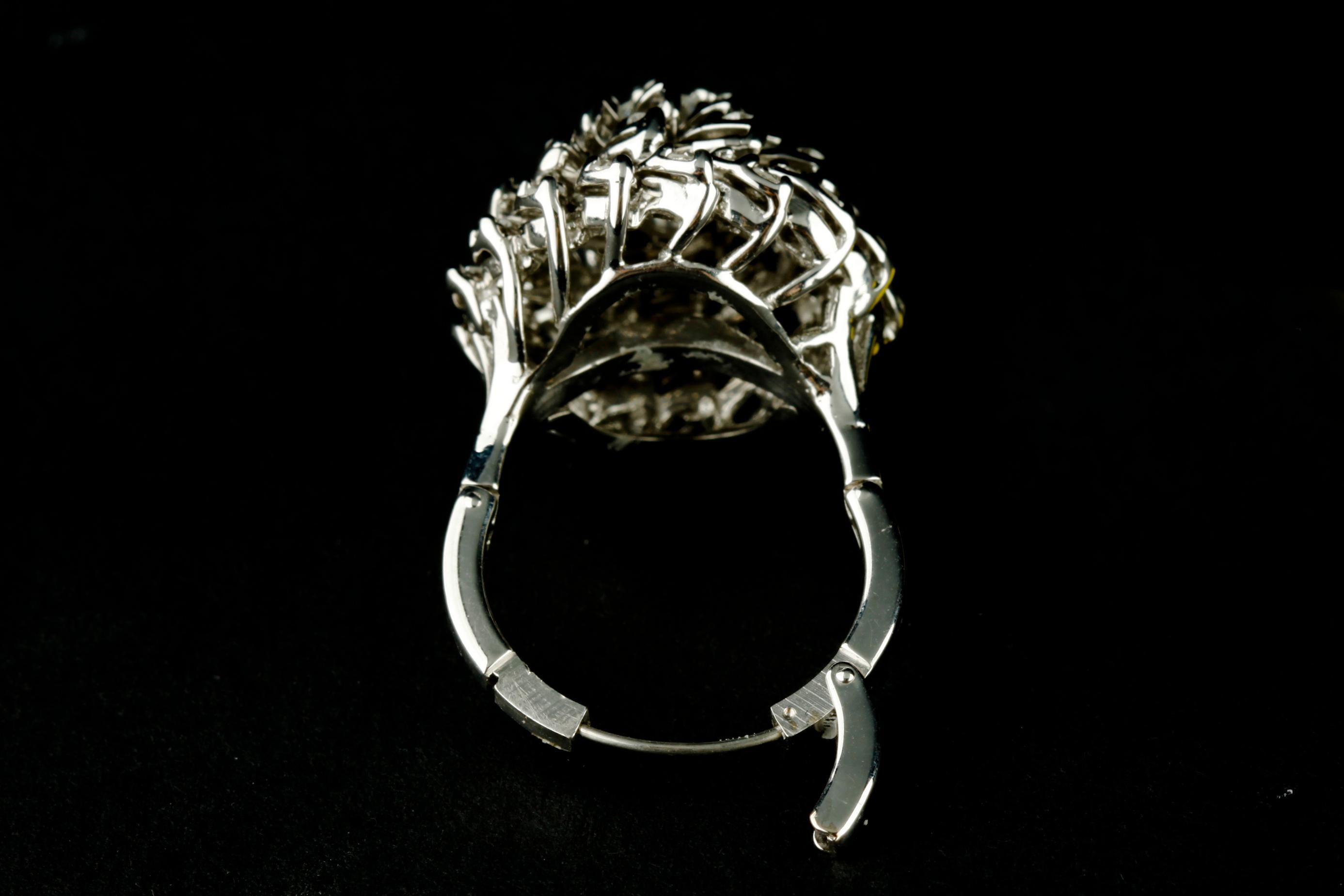 2.77 Carat Diamond Dome Cocktail Ring in White Gold In Good Condition For Sale In Sherman Oaks, CA