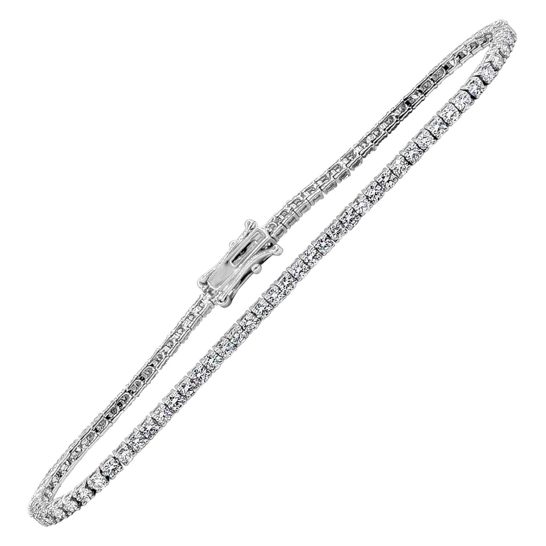 Roman Malakov 2.77 Carats Total Brilliant Round Shape Diamond Tennis Bracelet For Sale