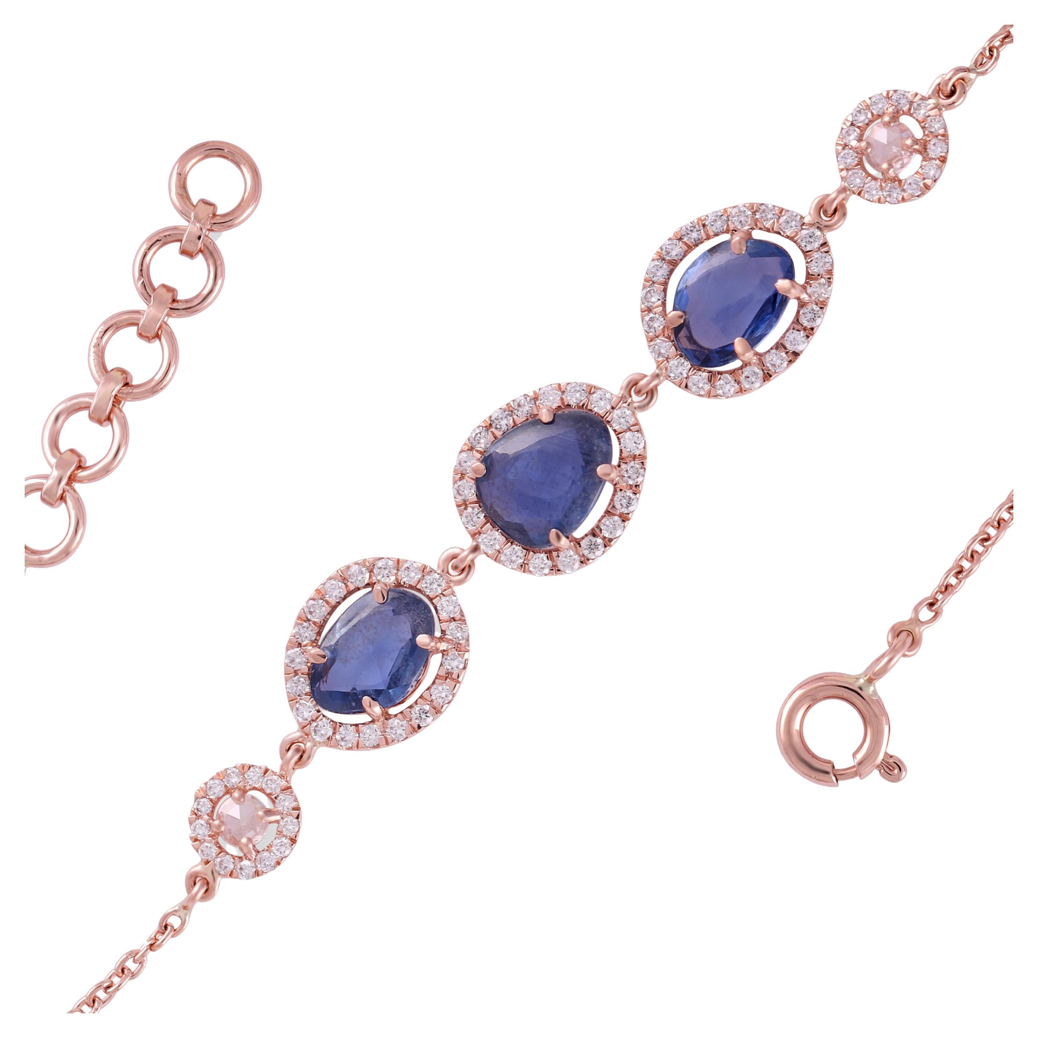 Saphir bleu de 2,77 carats  Bracelet en chaîne avec diamants en vente