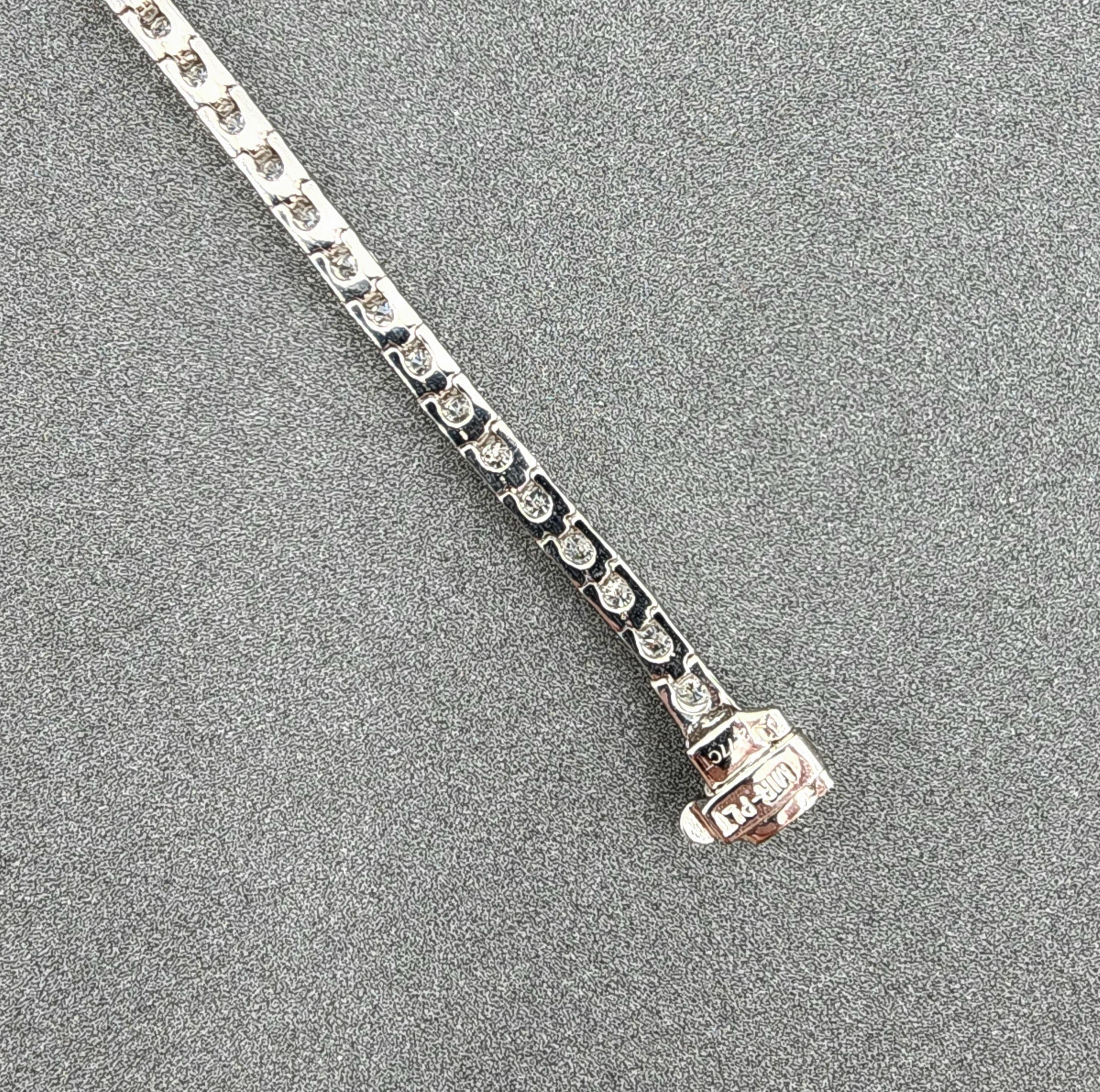Pulsera de tenis con diamantes de 2.77 ct en venta 2