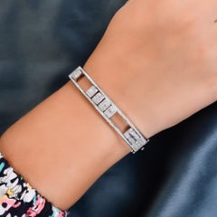 2.77 Ct. SI Clarity HI Color Movable Diamond Bangle Bracelet 18 Karat White Gold