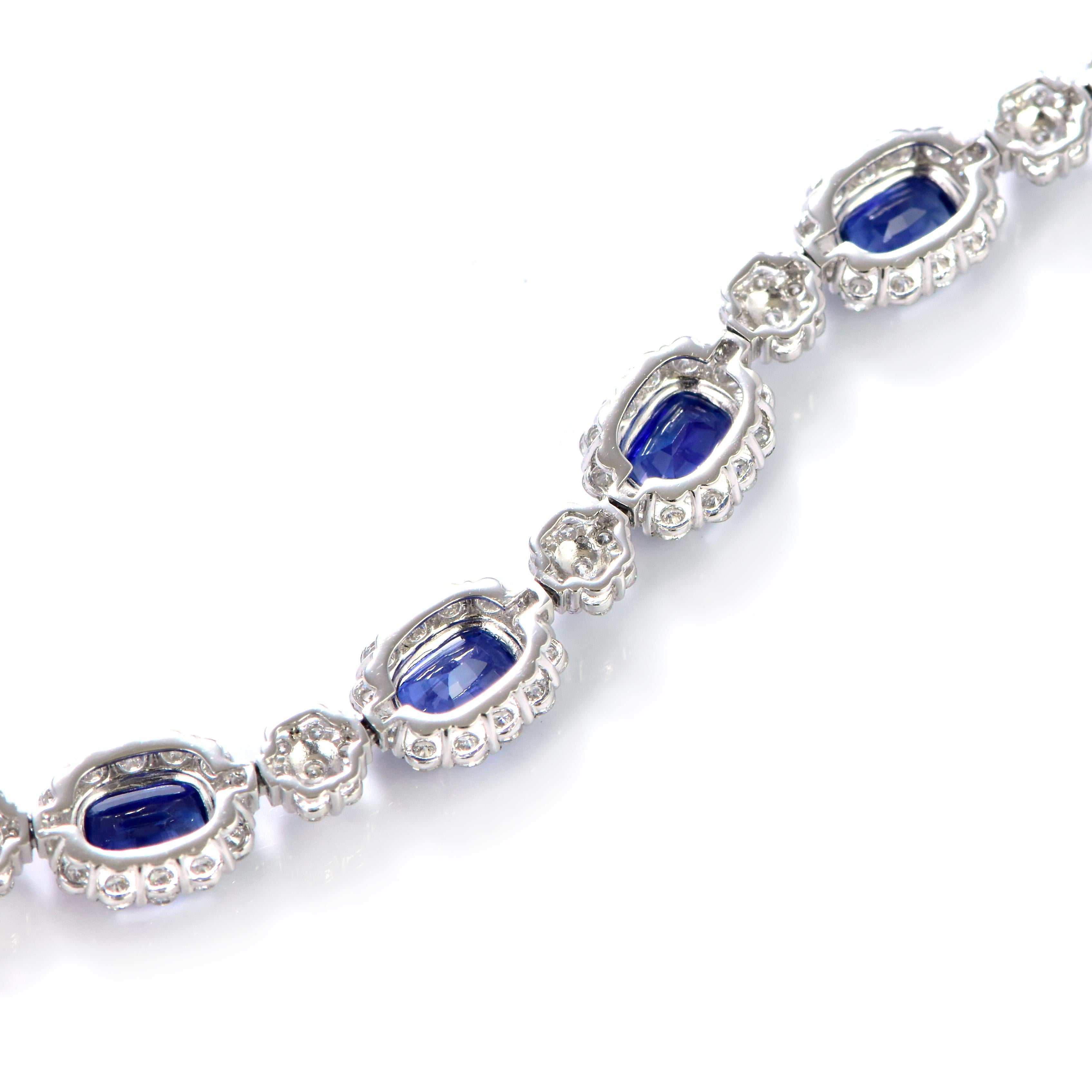 27.78 Carat Natural Ceylon Sapphires and Diamonds Necklace Made in Platinum For Sale 7