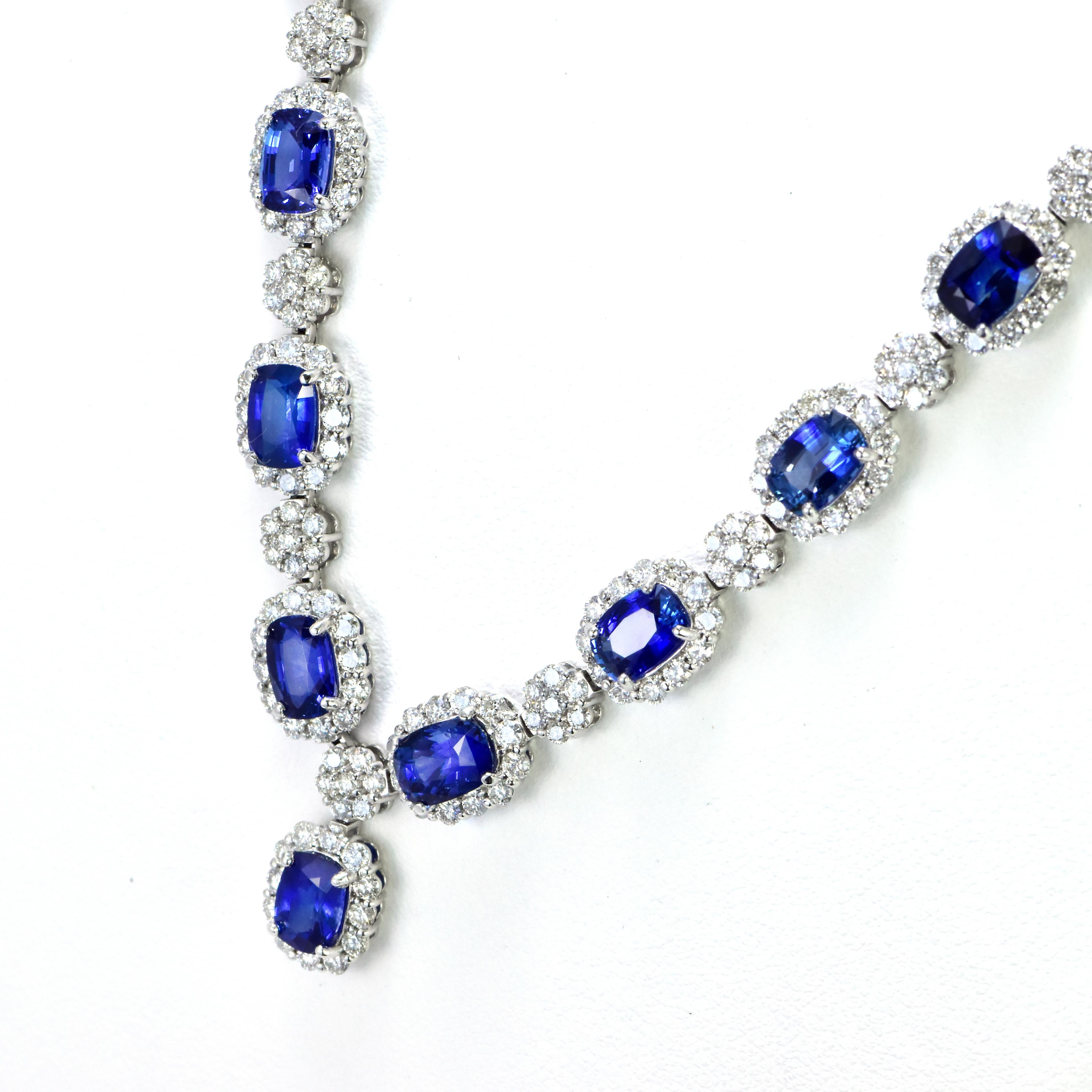 Cushion Cut 27.78 Carat Natural Ceylon Sapphires and Diamonds Necklace Made in Platinum For Sale