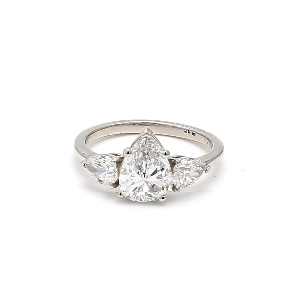 Anello di fidanzamento in platino con diamante da 2,78 carati a forma di pera D-I SI2-SI1 in vendita 6