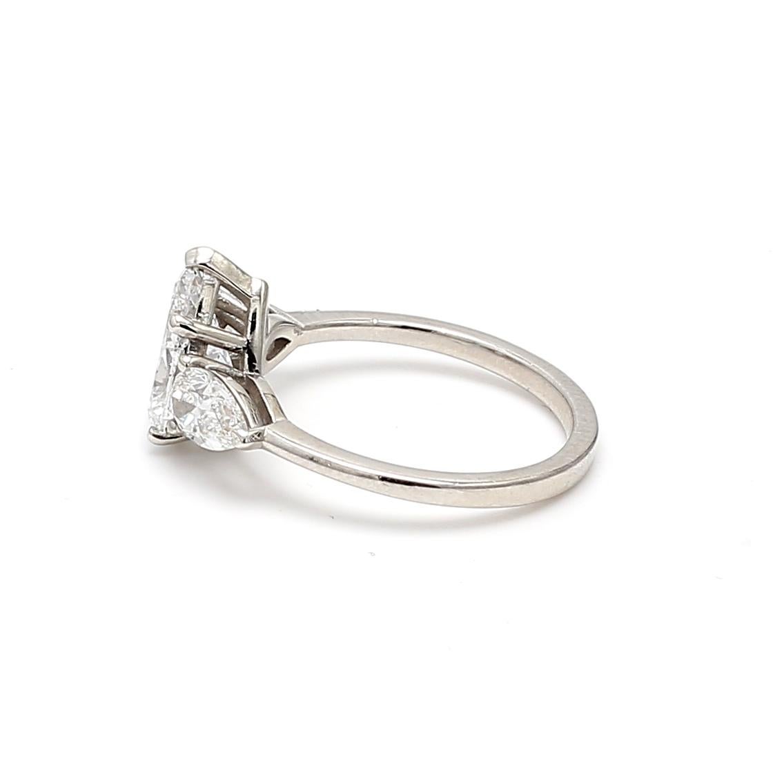 Anello di fidanzamento in platino con diamante da 2,78 carati a forma di pera D-I SI2-SI1 in vendita 3