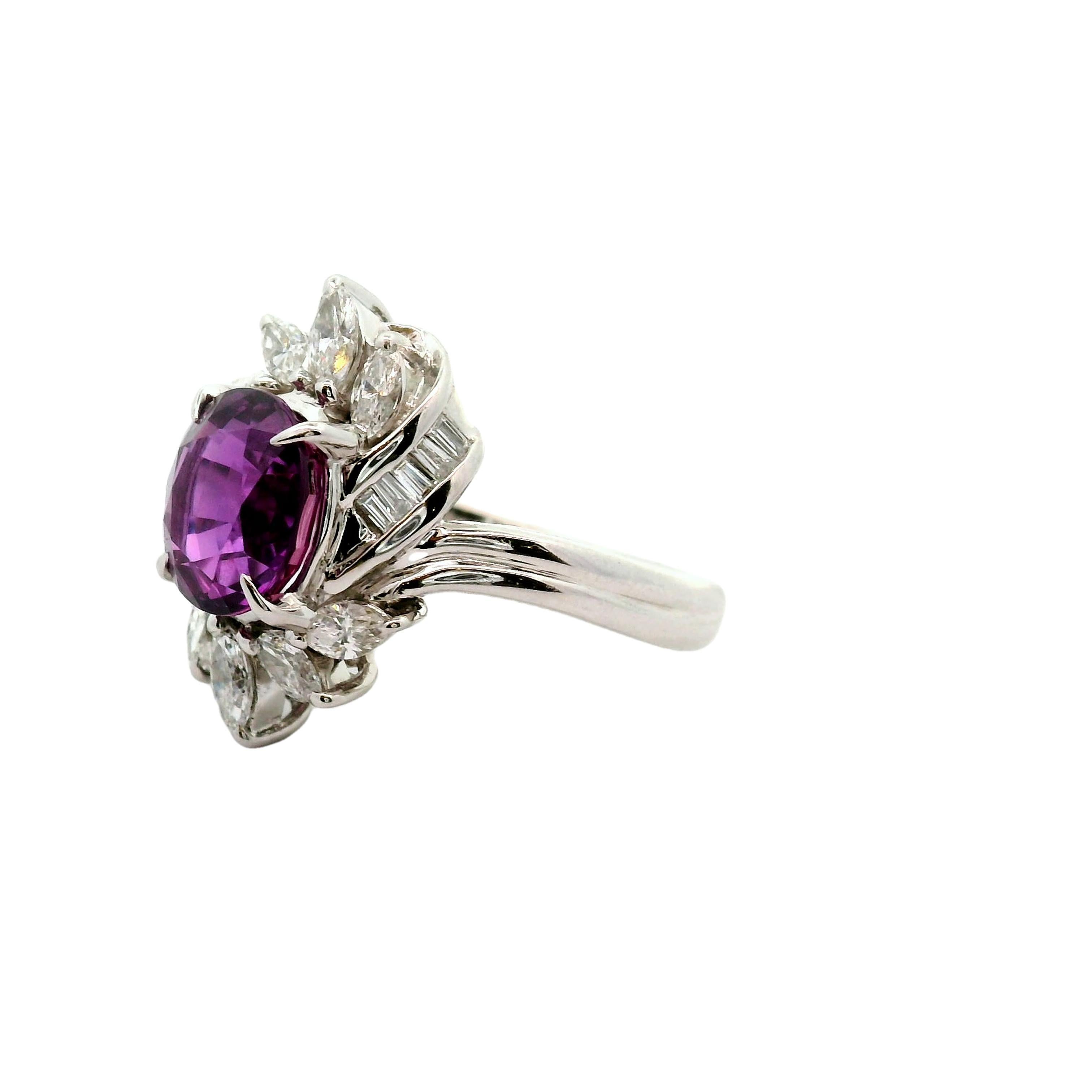 Platinring mit 2,78 Karat rosafarbenem, violettem Saphir und Diamant, GIA-zertifiziert (Zeitgenössisch) im Angebot