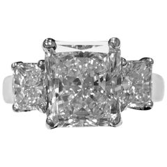2.78 Carat Radiant Diamond Two Side Radiant Diamonds .95 Carat Platinum Ring
