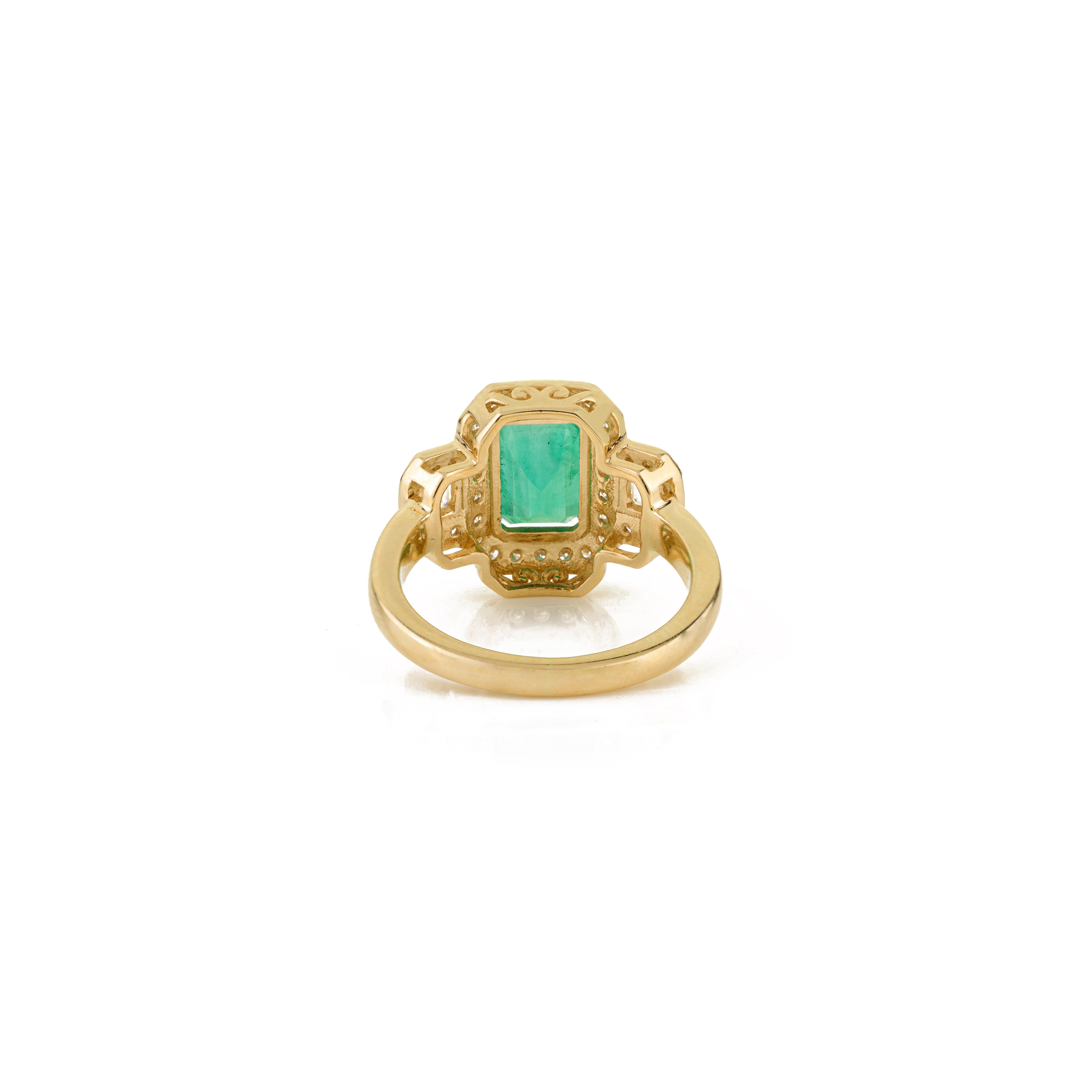 For Sale:  2.78Ct Octagon Cut Emerald Cocktail Ring with Halo Diamonds in 14K Yellow Gold 5