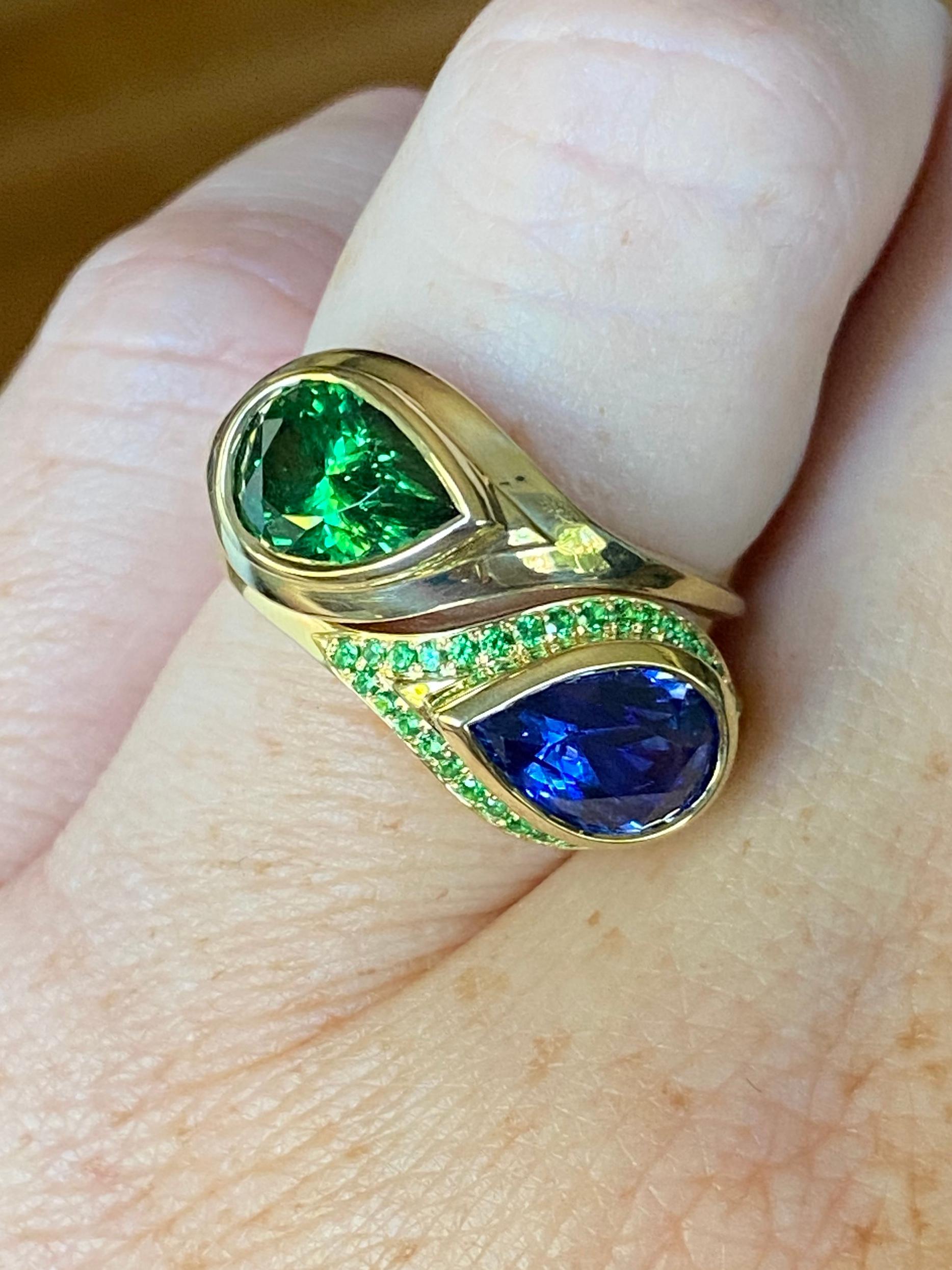 2.79 Carat Ceylon Sapphire and Tsavorite Engagement Ring In New Condition In Berkeley, CA