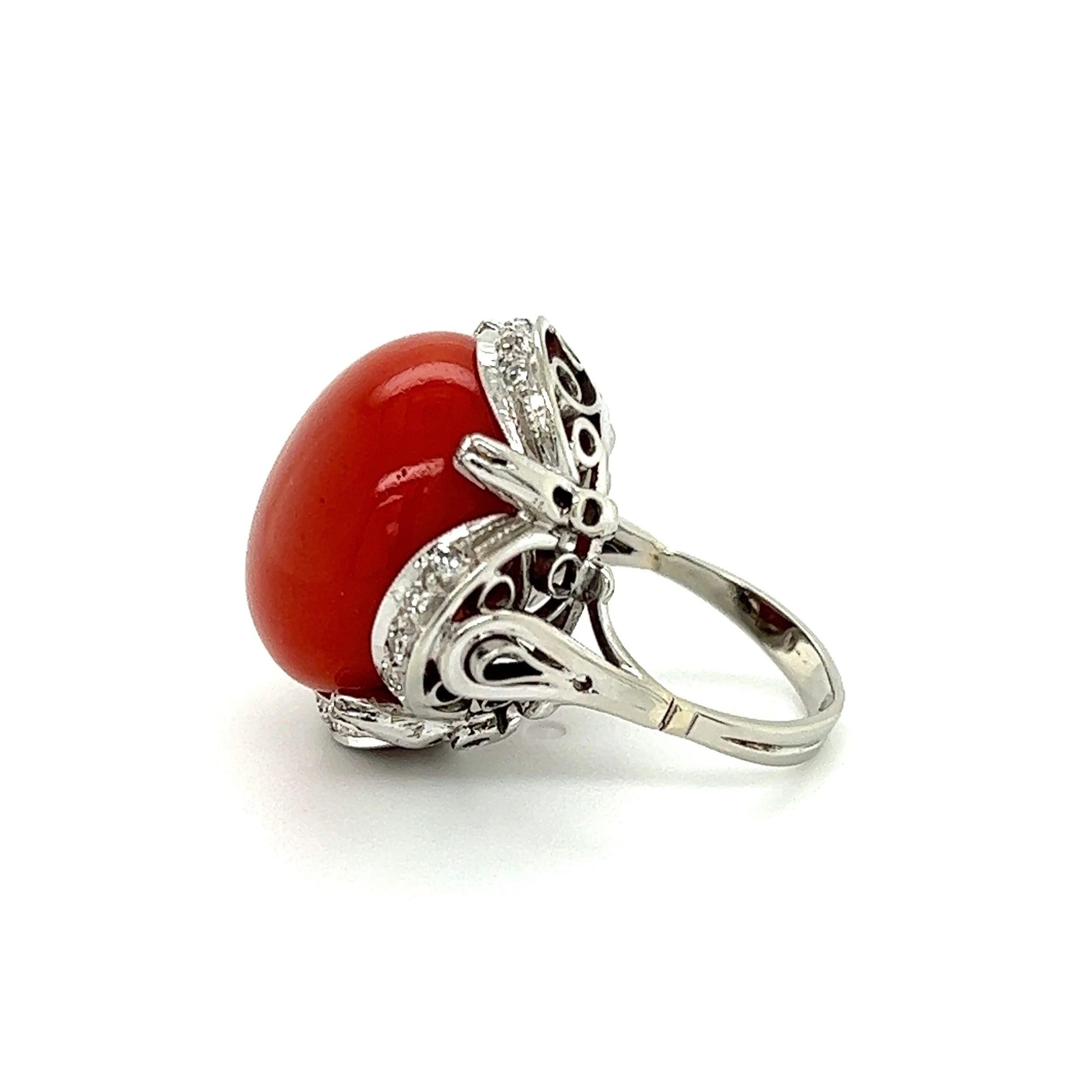 Mixed Cut 27.90 Carat Red Coral and Diamond Vintage Gold Ring Estate Fine Jewelry For Sale