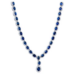 Collar de zafiro oval de 27,95 quilates y diamante redondo de 7,08 quilates