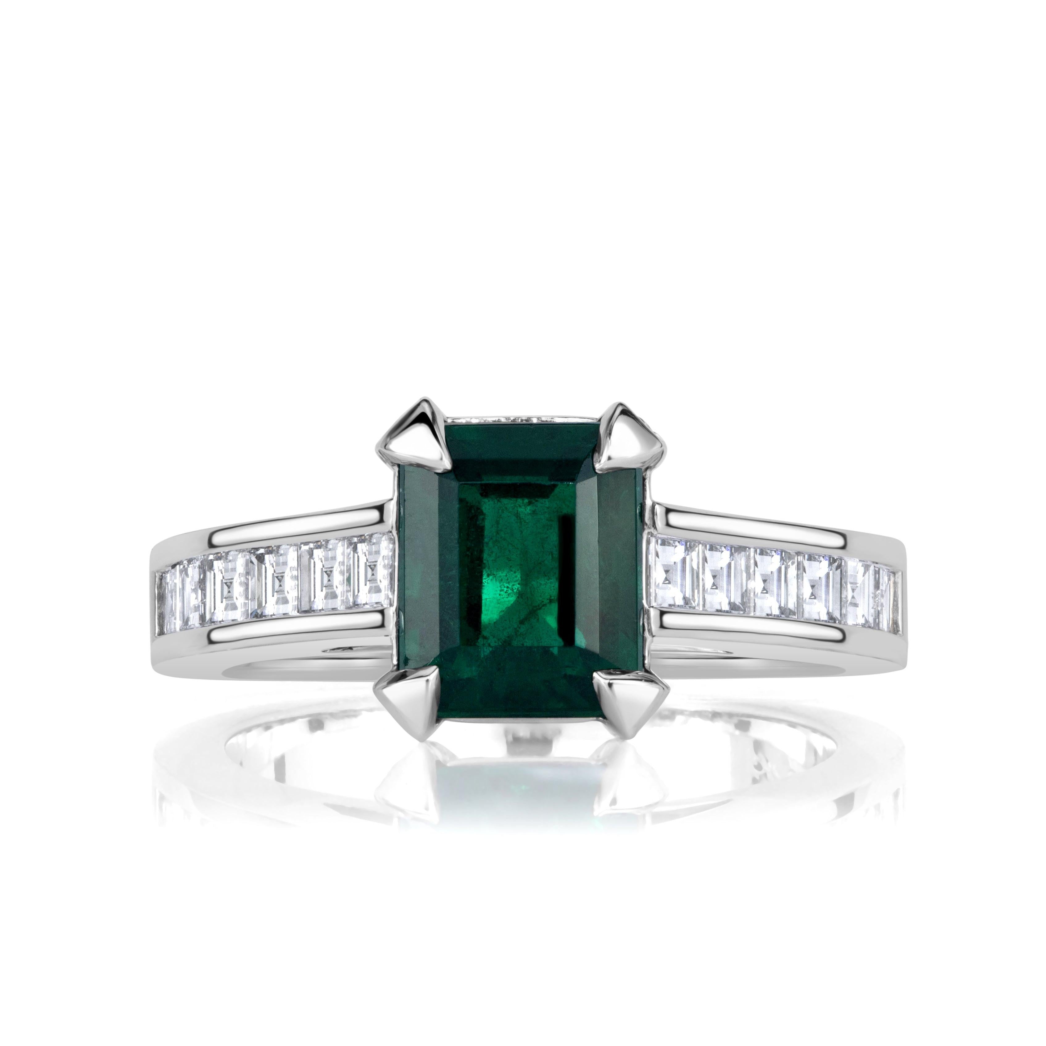 2.79ct Emerald Cut Green Emerald Engagement Ring For Sale