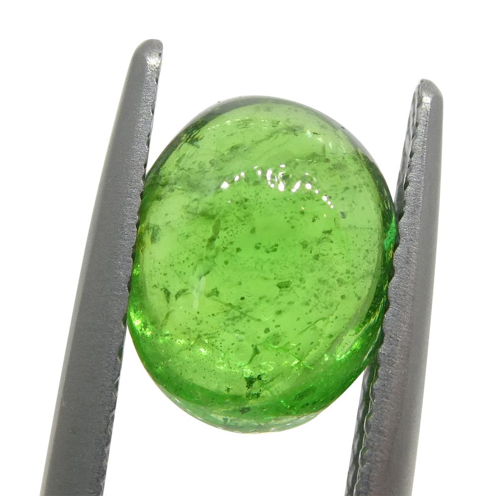 Granato ovale cabochon di tsavorite verde del Kenya, 2.79ct, non riscaldato In condizioni Nuovo in vendita a Toronto, Ontario