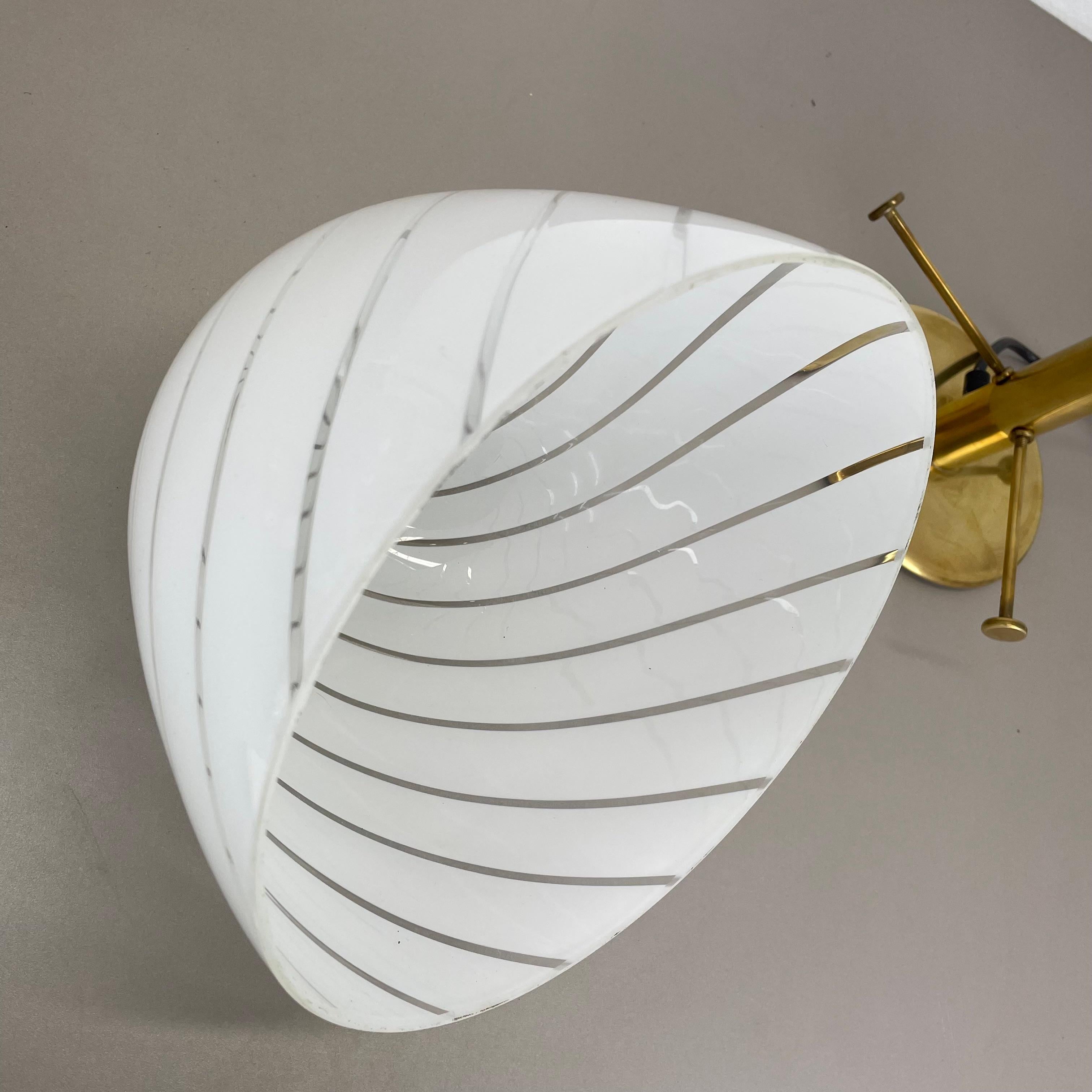 Lampe de bureau SWIRL de 27 cm en verre de Murano fabriquée par Vetri Murano, Italie, 1970 en vente 12