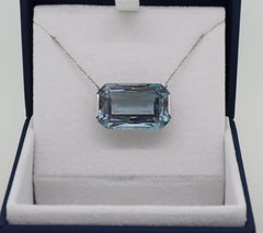 27 Karat Aquamarin Solitär Anhänger & Kette 18 Karat Weißgold