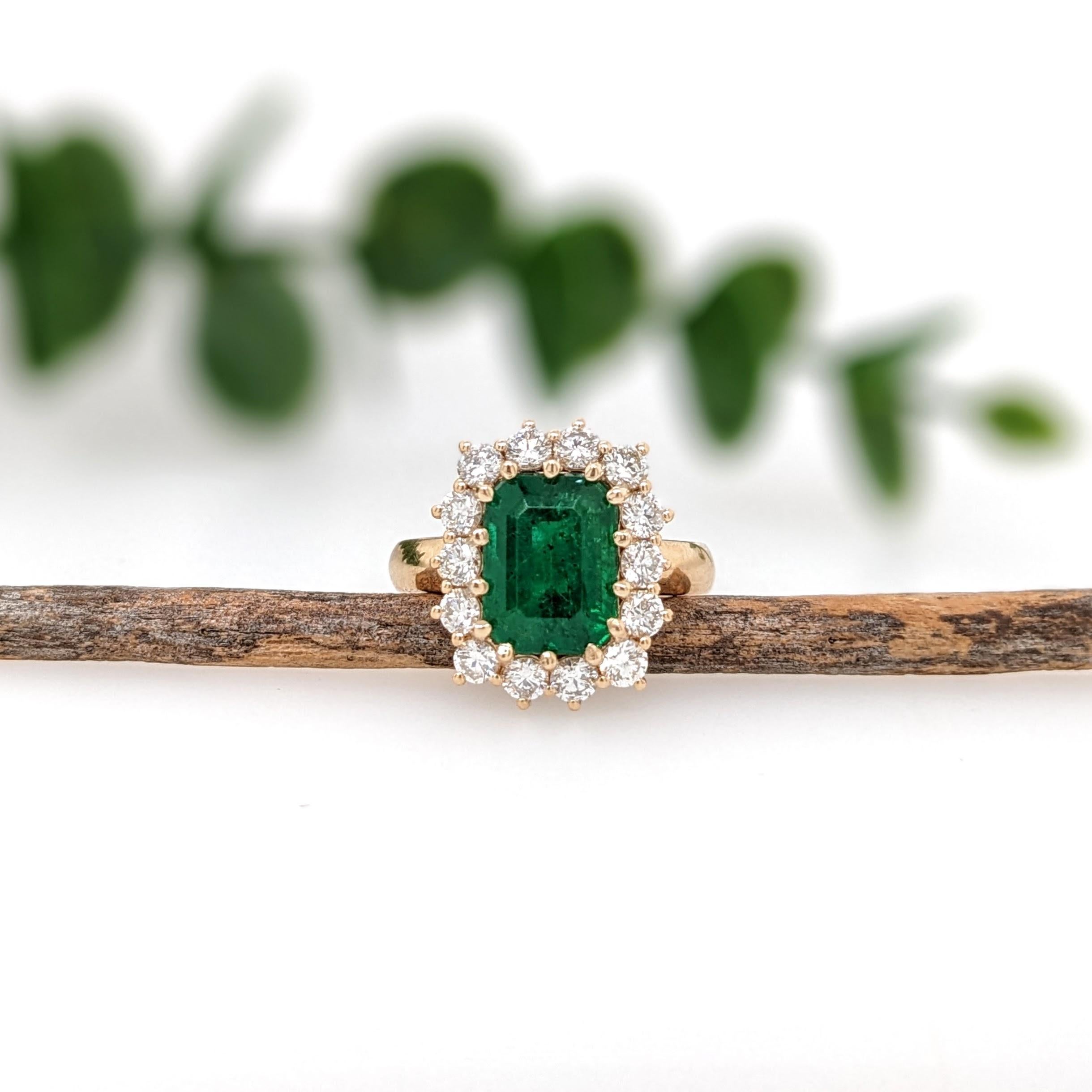 This beautiful ring features a 2.79 carat Emerald gemstone with a halo of natural earth mined diamonds set in solid 18K gold. This Emerald ring makes a lovely May birthstone gift for your loved ones! 

Specifications

Item Type: Ring
Center