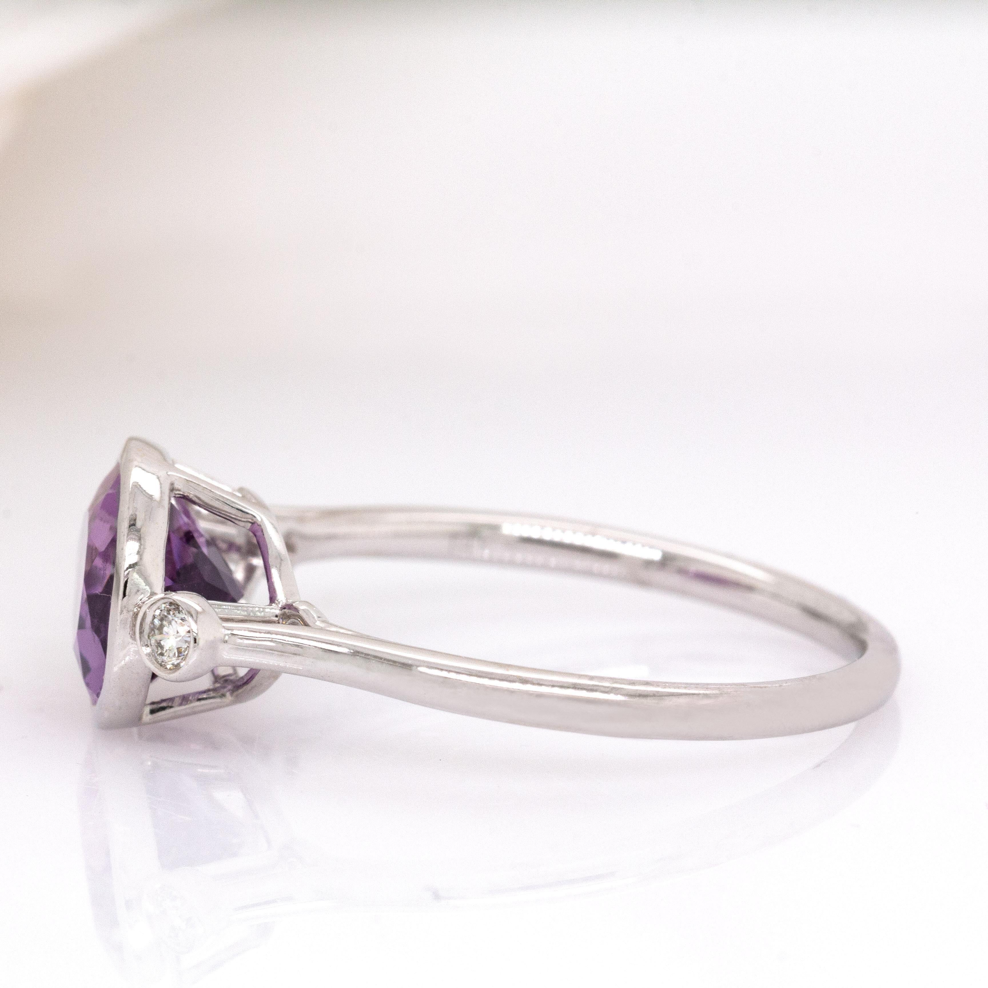 2,7cts sambischer Amethyst Ring mit natürlichen Diamanten: 14K Weißgold, Birne 12x8mm im Angebot 1