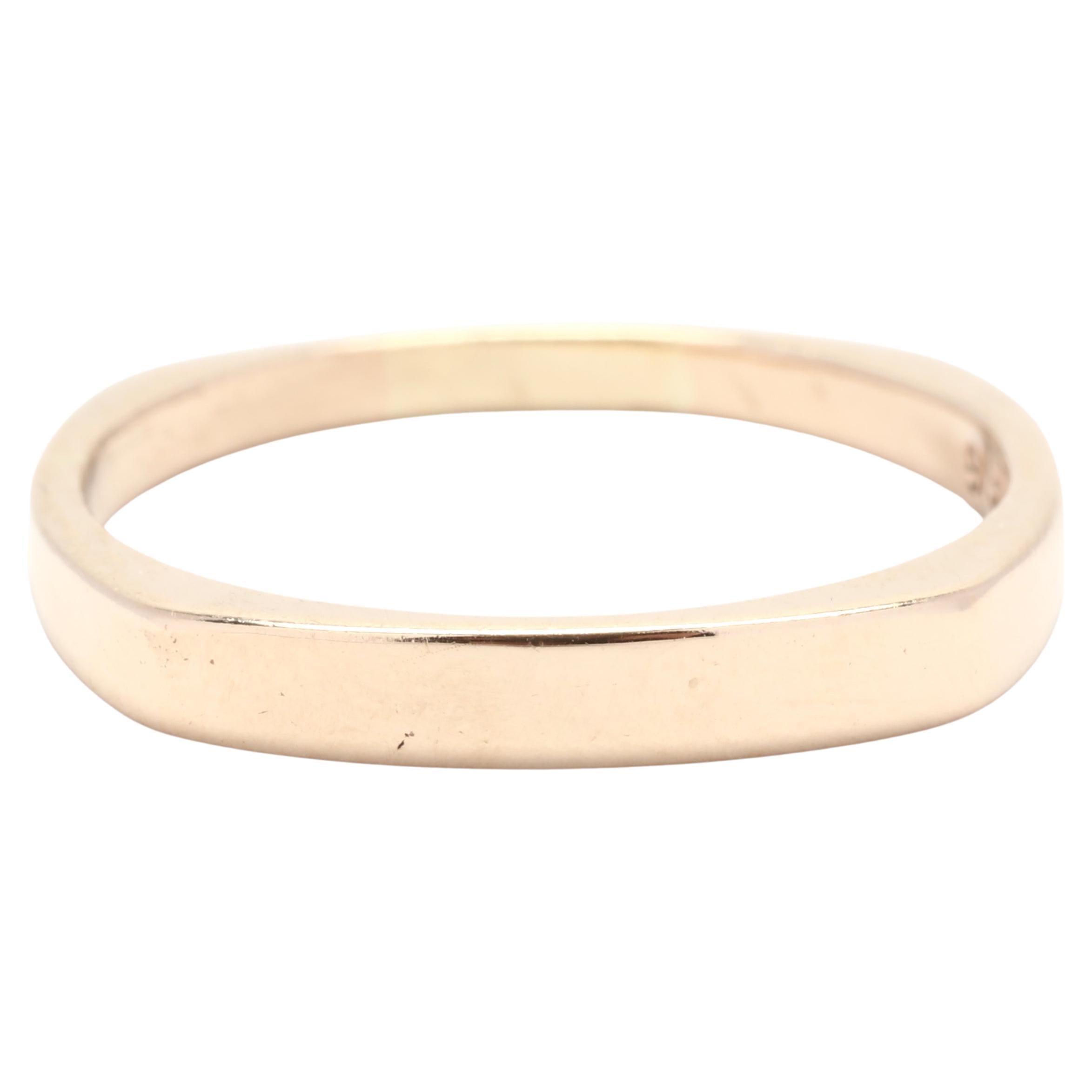 2.7mm Plain Wedding Band, 14K Yellow Gold, Ring Size 6, Stackable Band