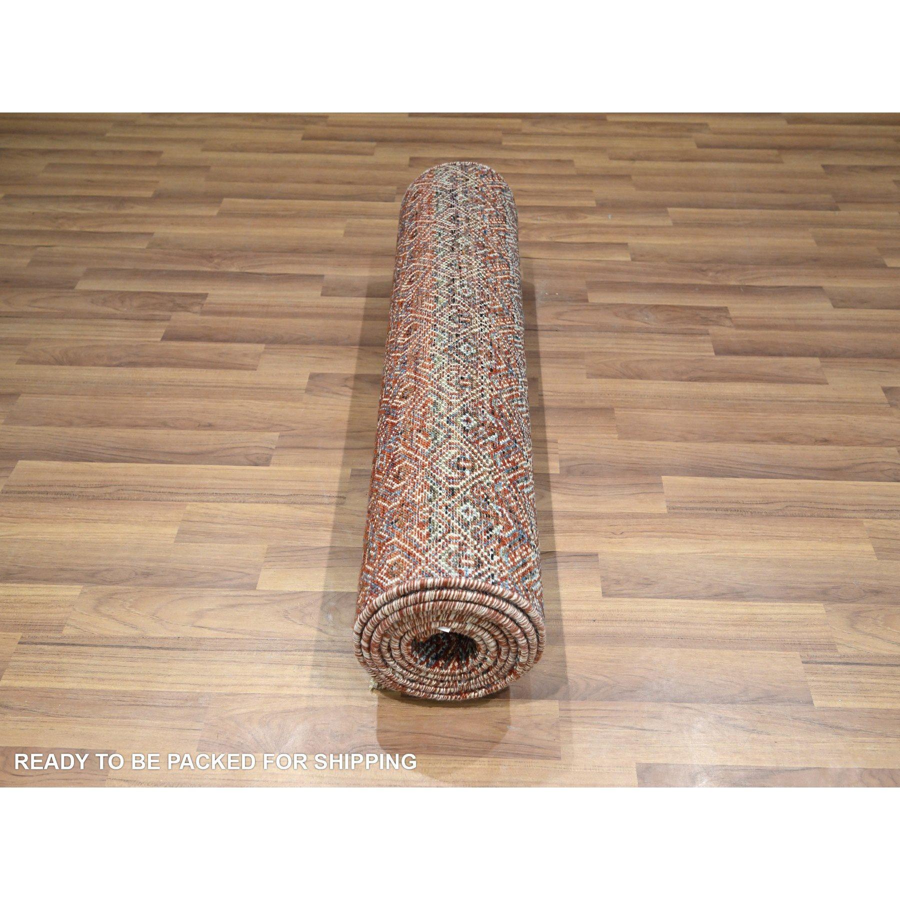 Hand-Knotted 2'7