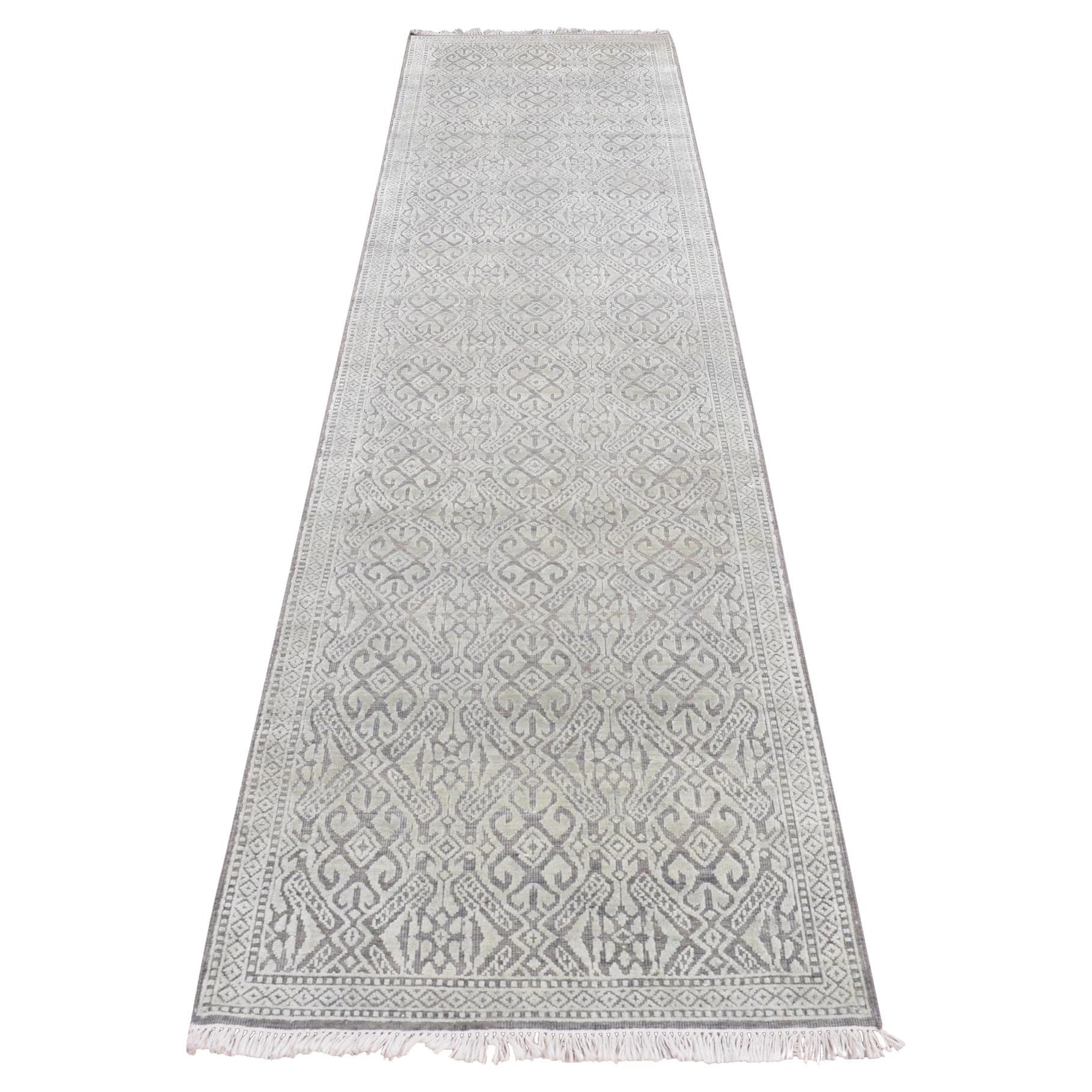 2'7"x10'4" vert, noué à la main, design Abarasque, véritable tapis de couloir en soie et laine